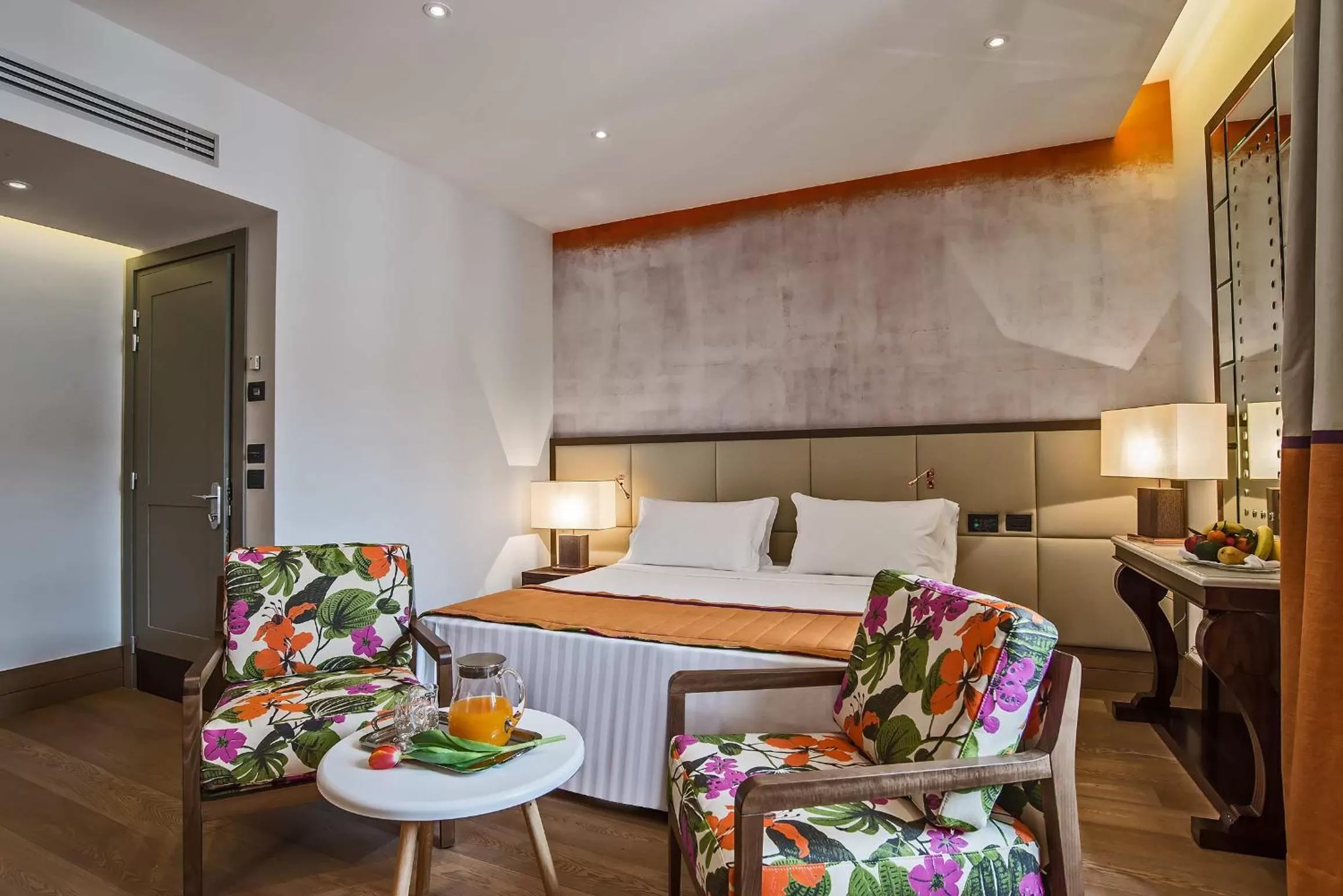 Bed in Hotel Martis Palace