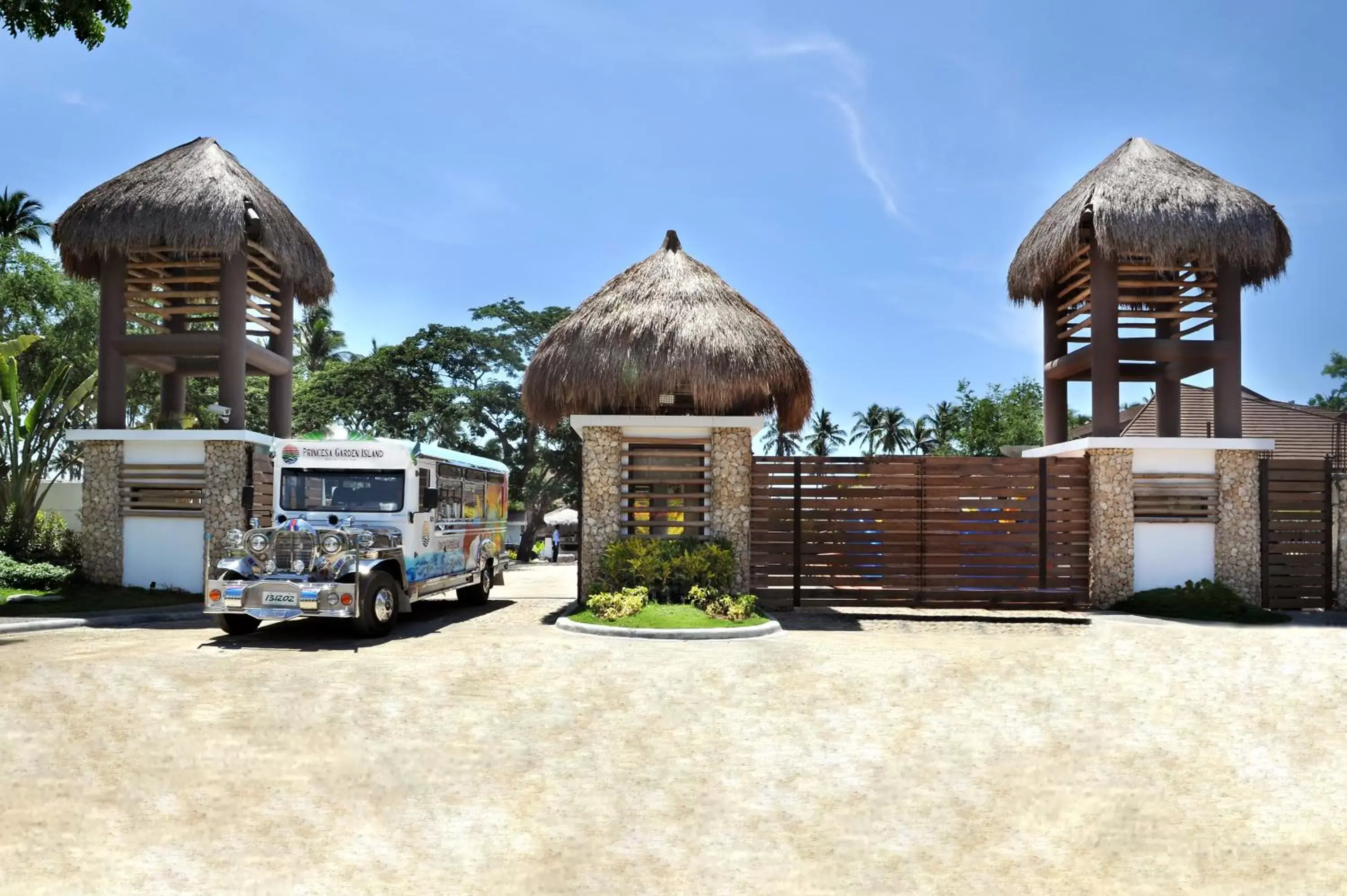 Area and facilities in Princesa Garden Island Resort and Spa