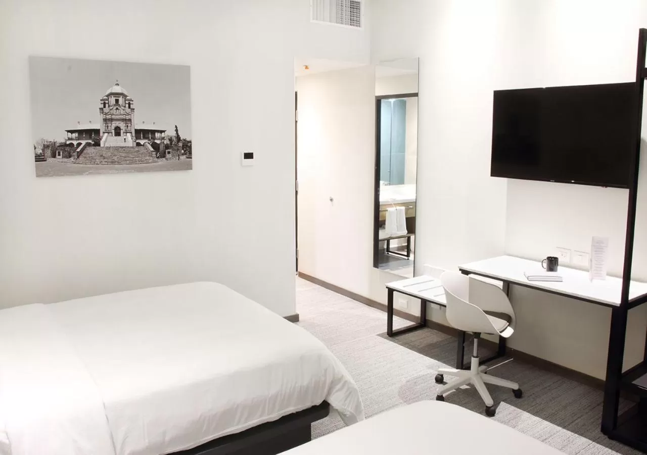 Bed in Radisson Hotel Monterrey San Jeronimo