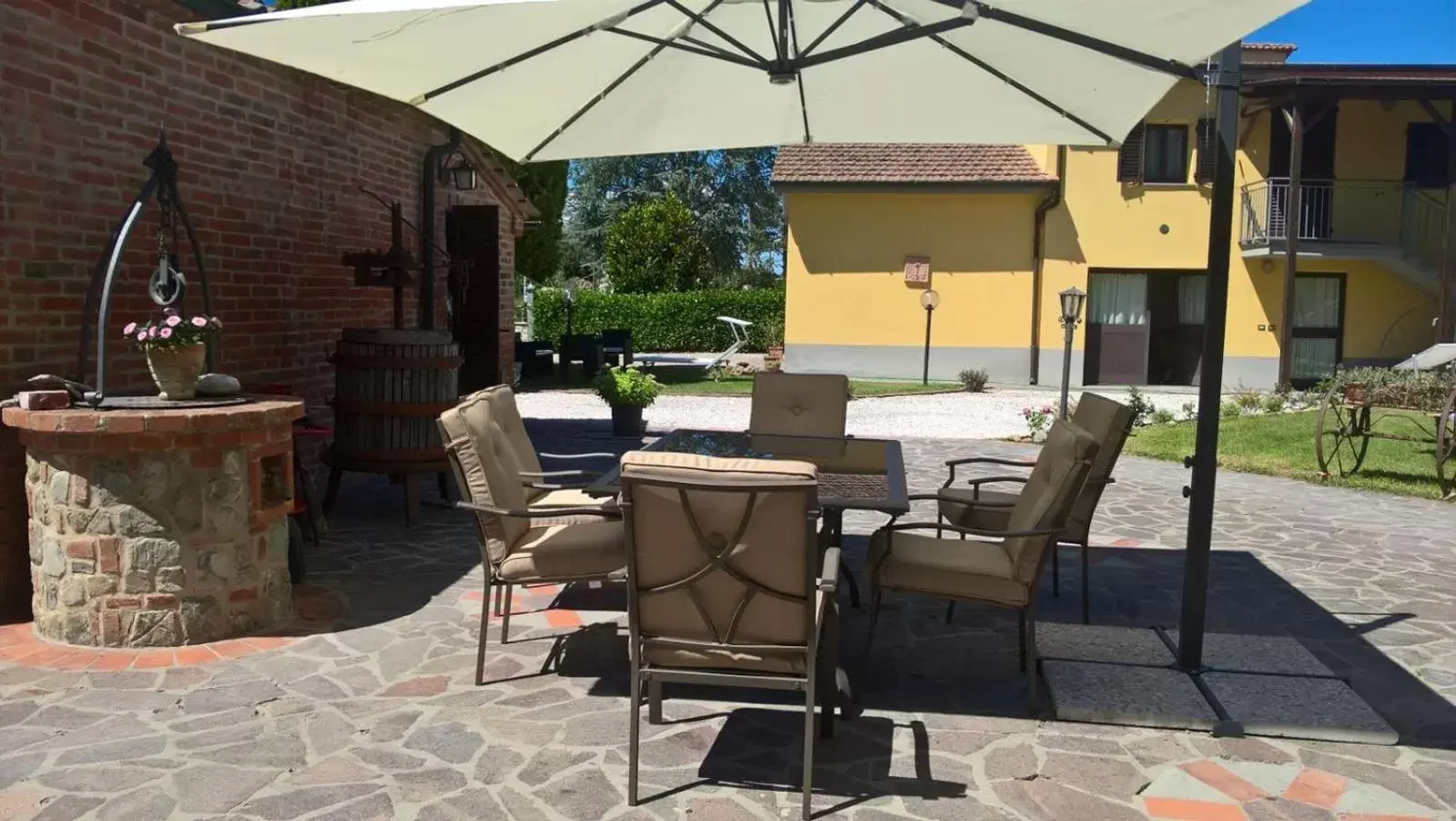 Garden, Patio/Outdoor Area in Borgo Terrosi