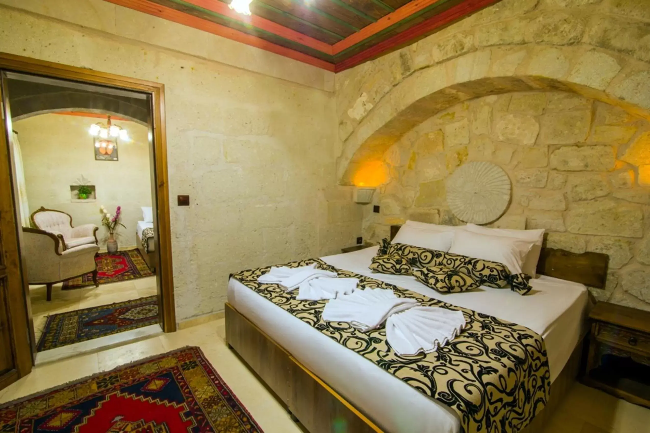 Photo of the whole room, Bed in Historical Goreme House