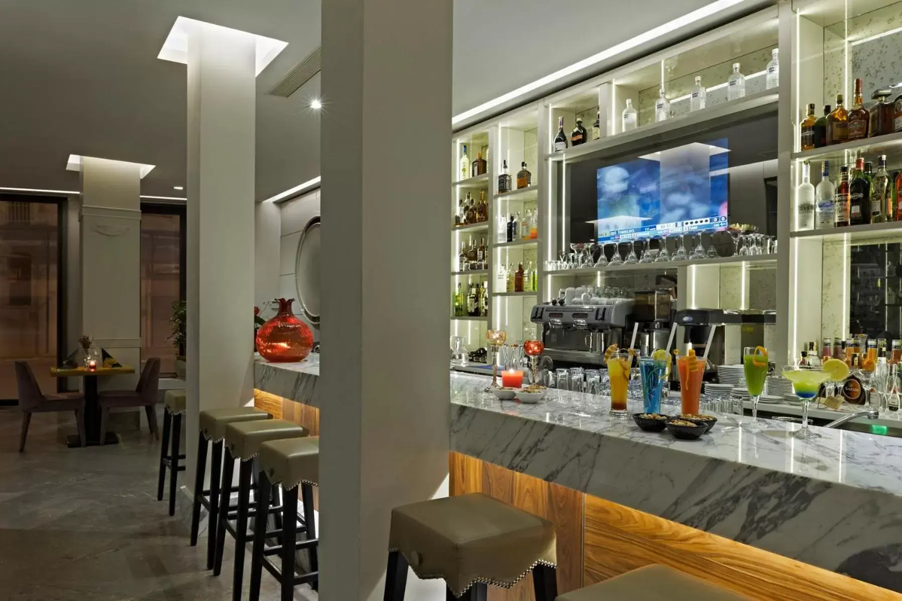 Lounge or bar, Lounge/Bar in Senator Hotel Taksim