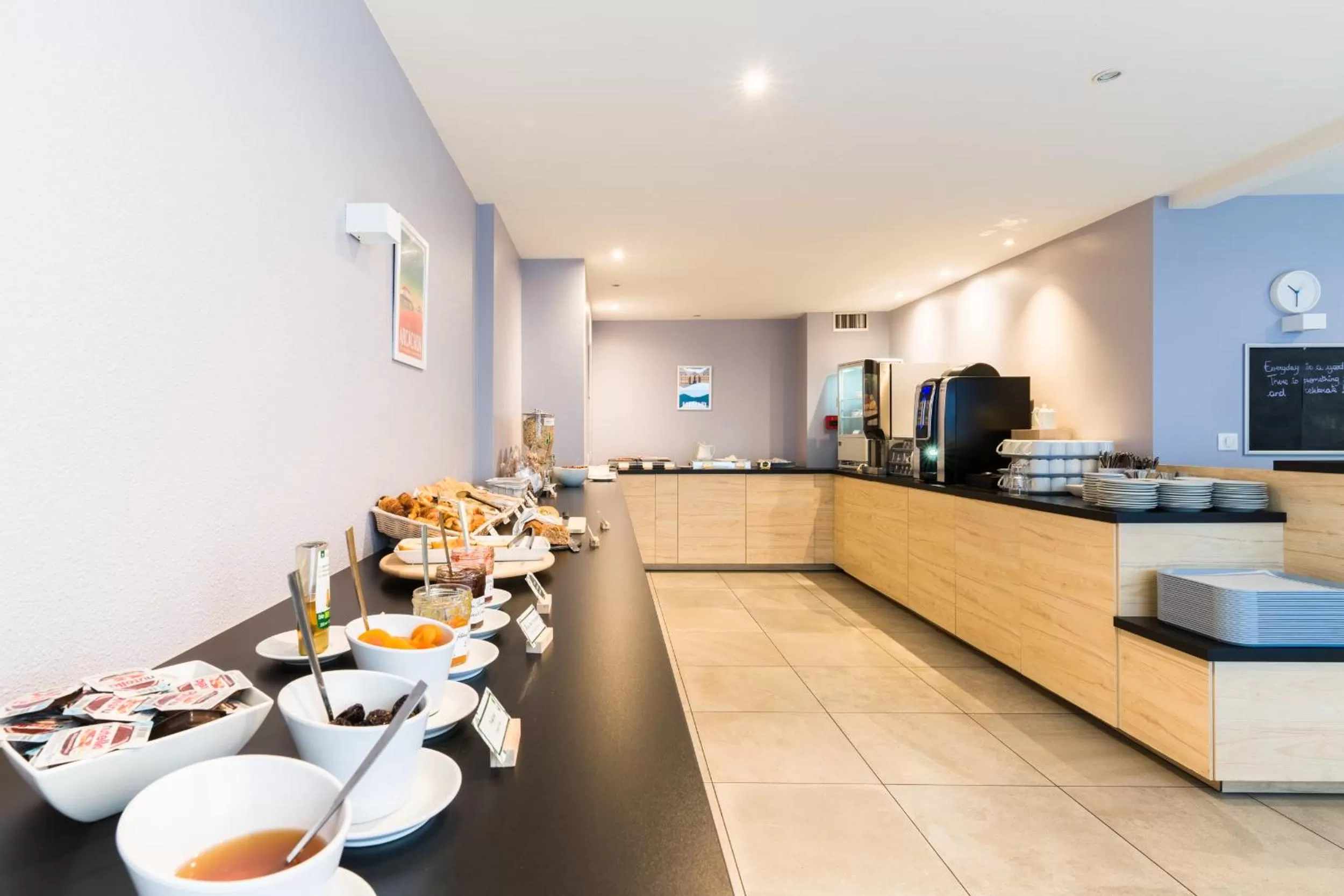 Coffee/tea facilities in Victoria Garden Bordeaux Centre