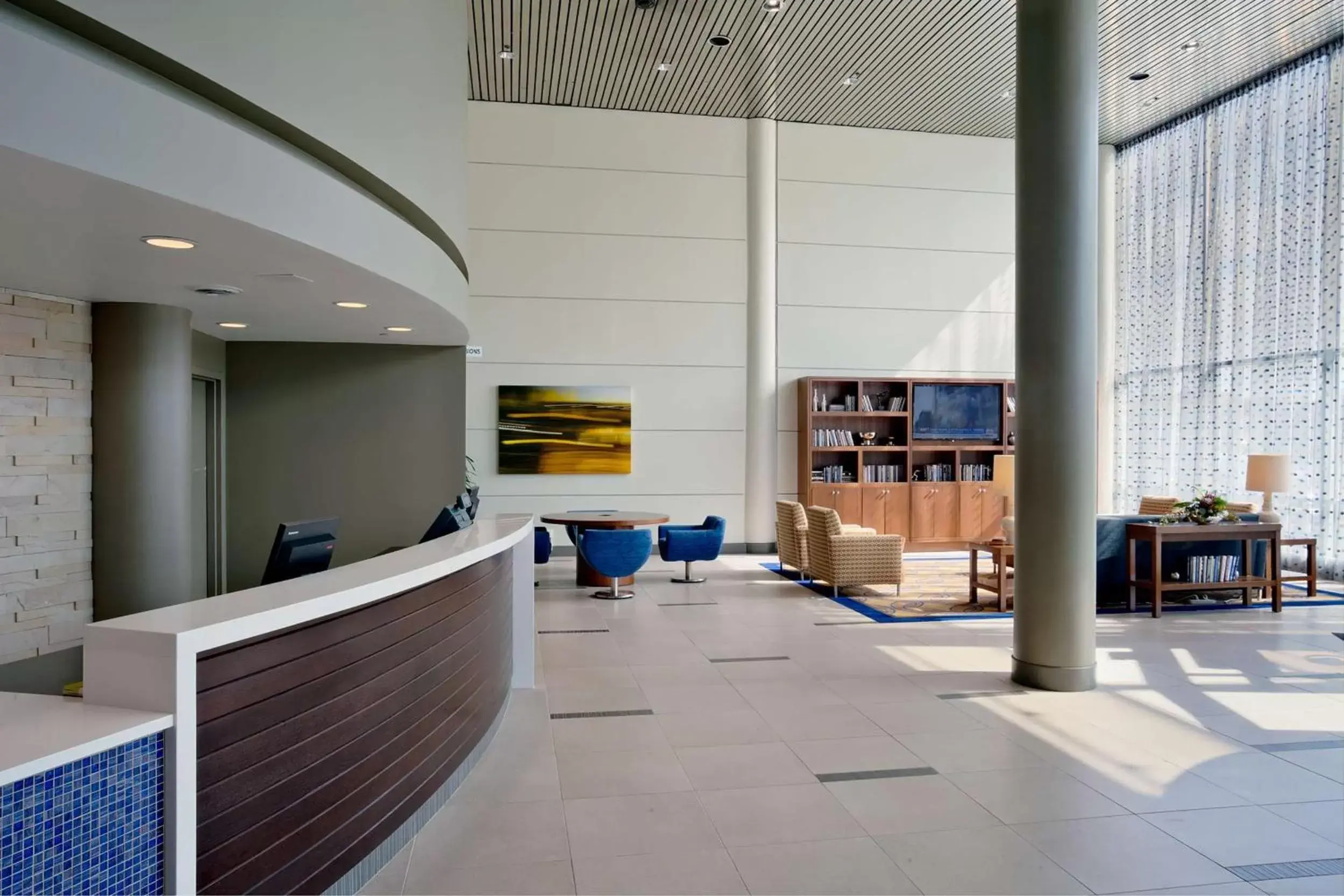 Lobby or reception, Lobby/Reception in DoubleTree by Hilton Hotel South Bend