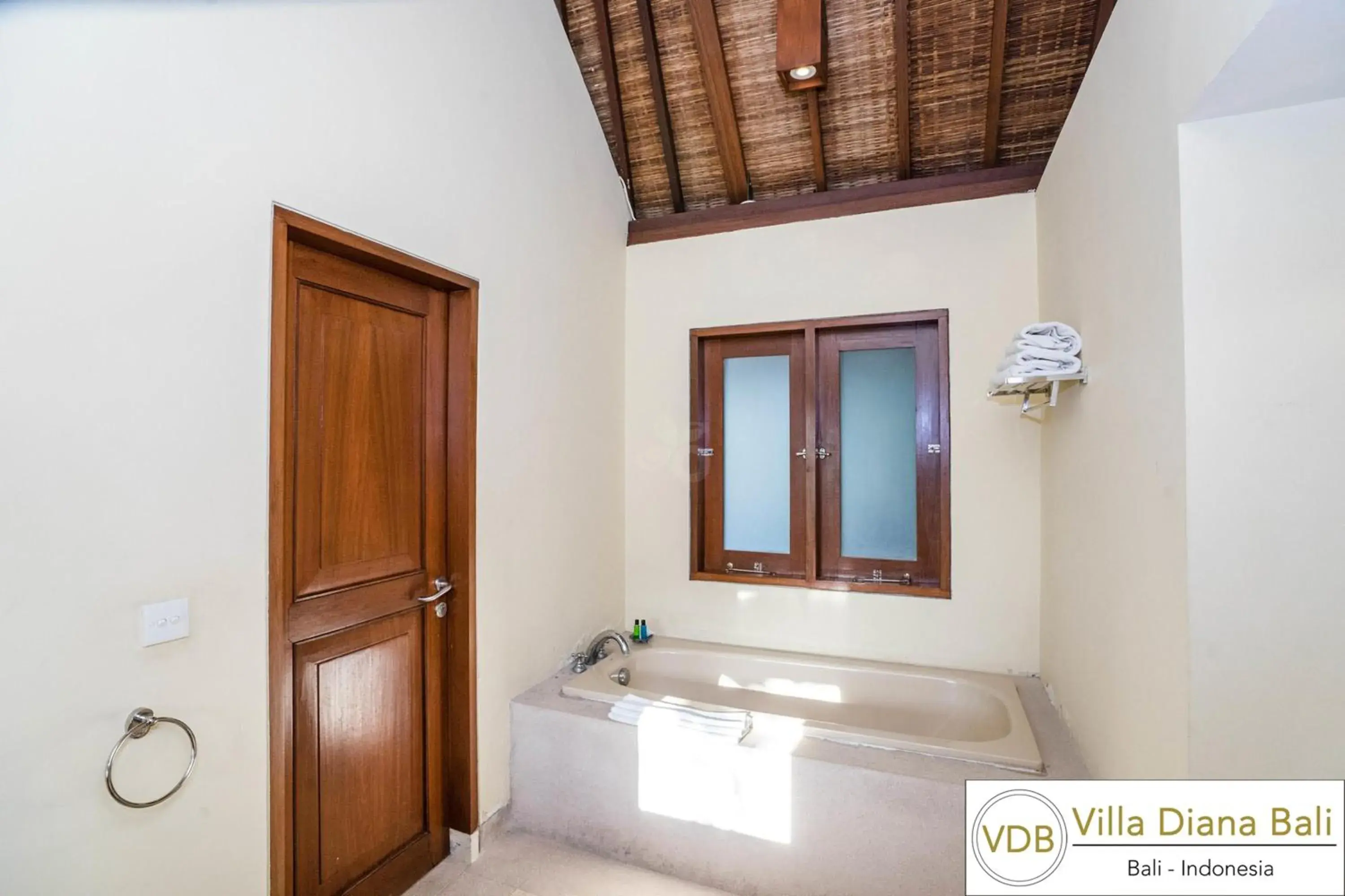 Bathroom in Villa Diana Bali