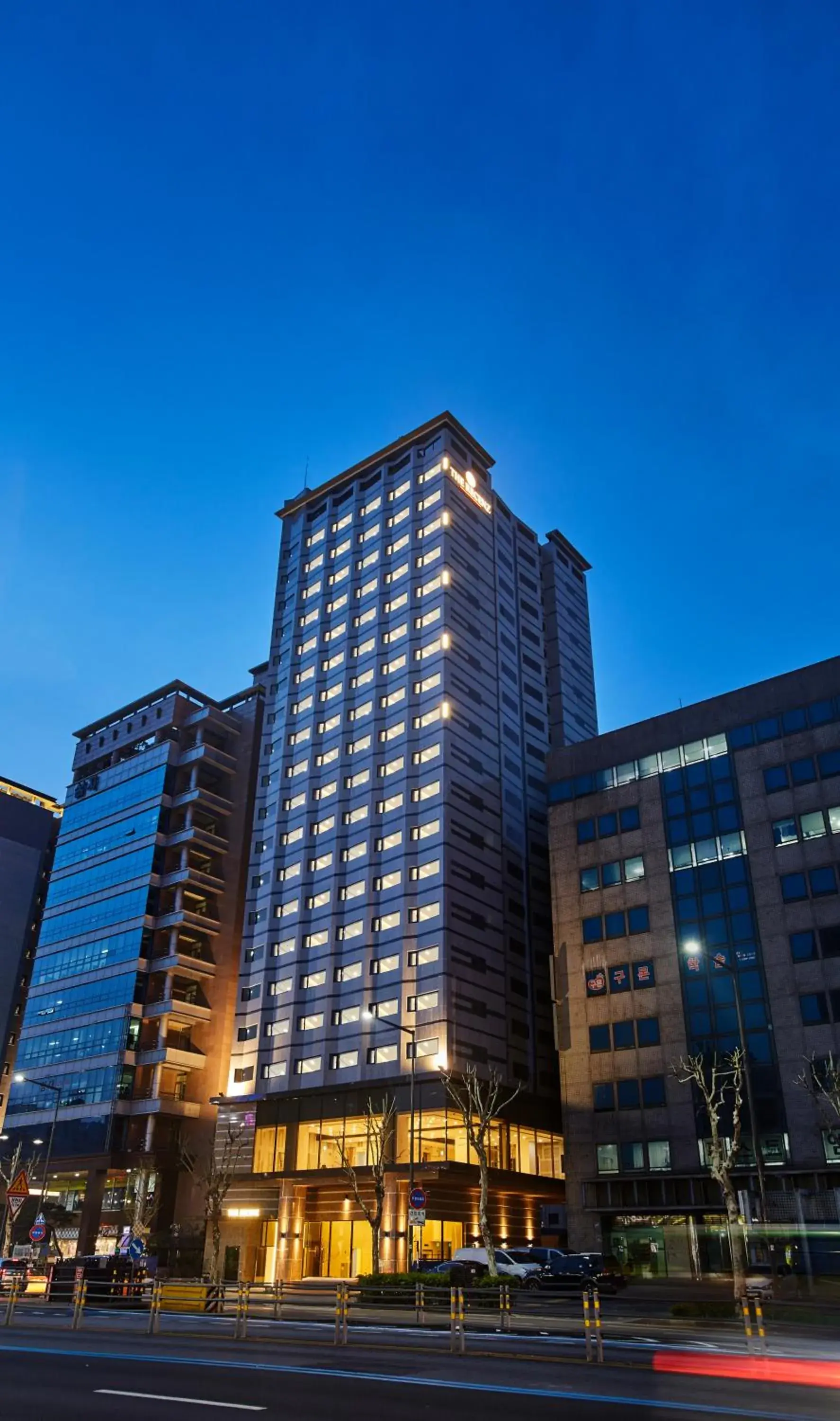 Property Building in THE RECENZ DONGDAEMUN HOTEL