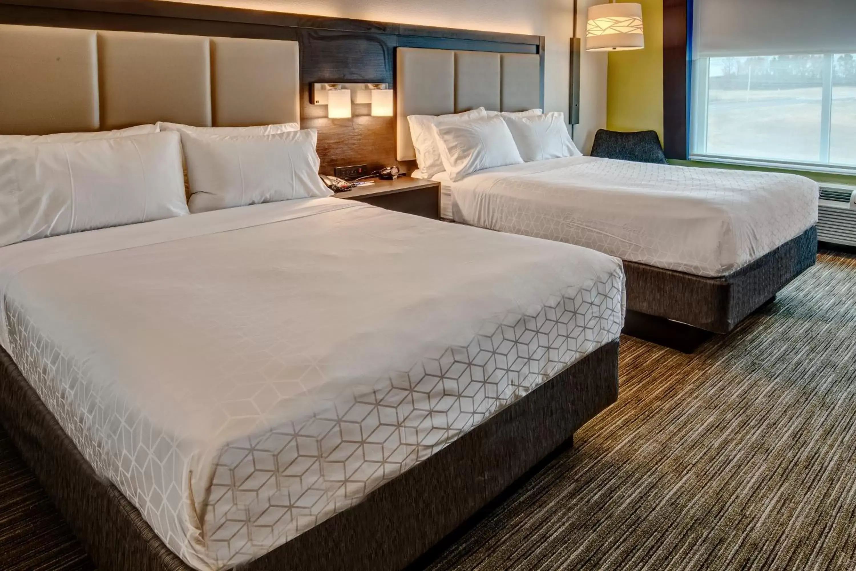 Standard Queen Room with Two Queen Beds in Holiday Inn Express Hotel & Suites Jackson Northeast by IHG Standard Queen Room with Two Queen Beds in Holiday Inn Express Hotel & Suites Jackson Northeast by IHG