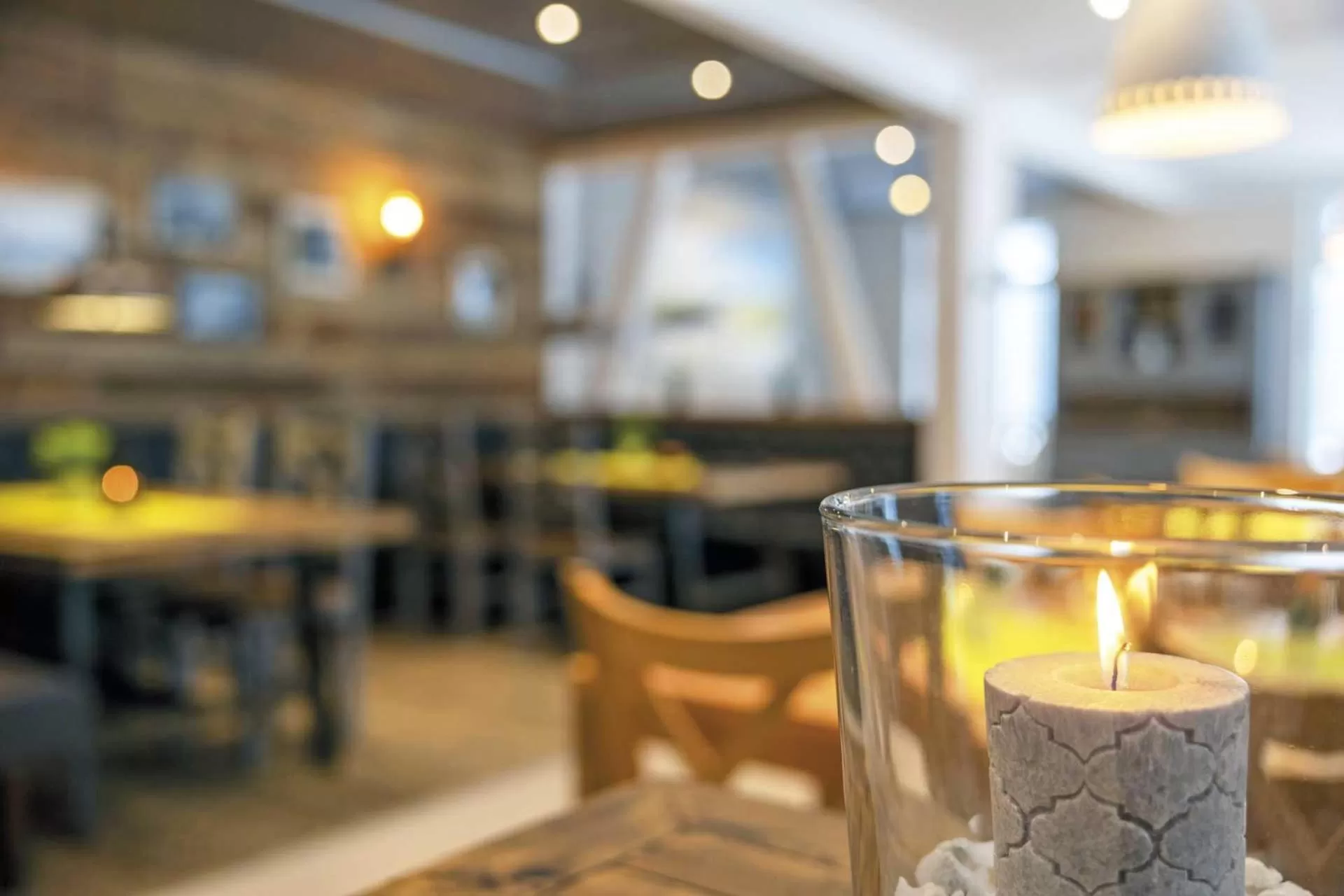 Restaurant/places to eat in Hotel sleep & go