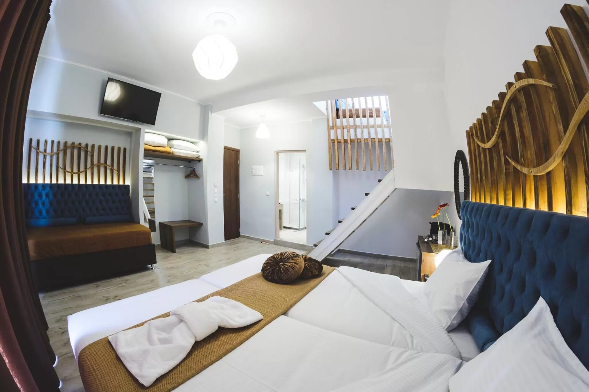 Photo of the whole room, Bed in Dome Rooms Downtown