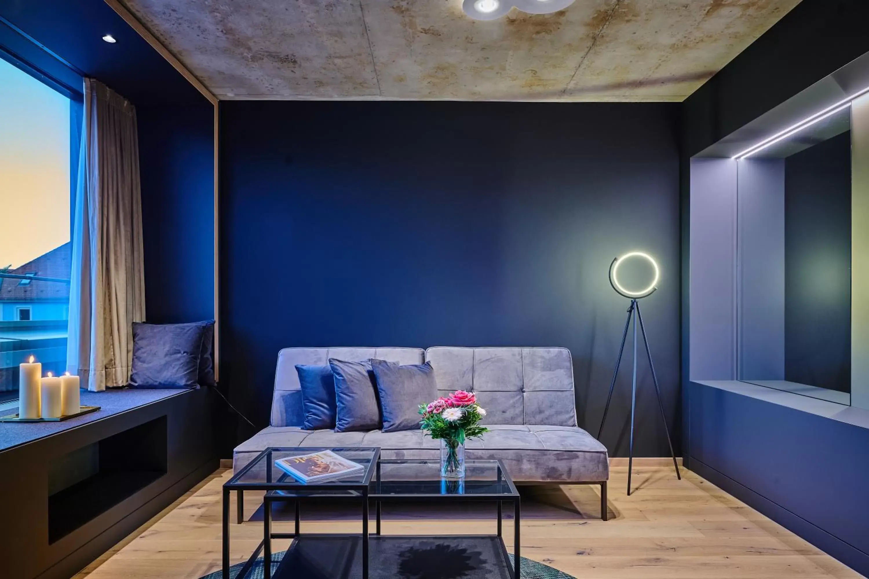 King Suite with Balcony - single occupancy in Villa Boutique Hotel King Suite with Balcony - single occupancy in Villa Boutique Hotel