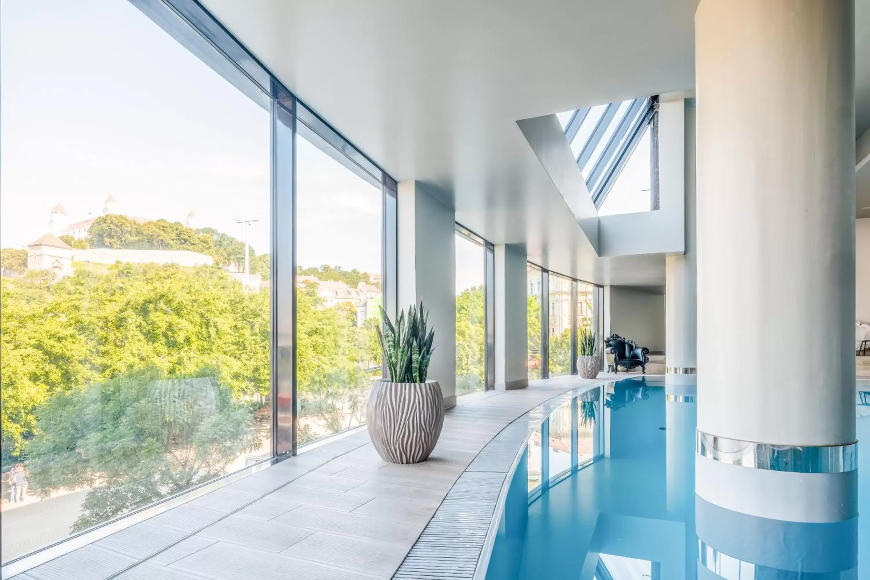 Swimming pool in Park Inn by Radisson Danube Bratislava Swimming pool in Park Inn by Radisson Danube Bratislava