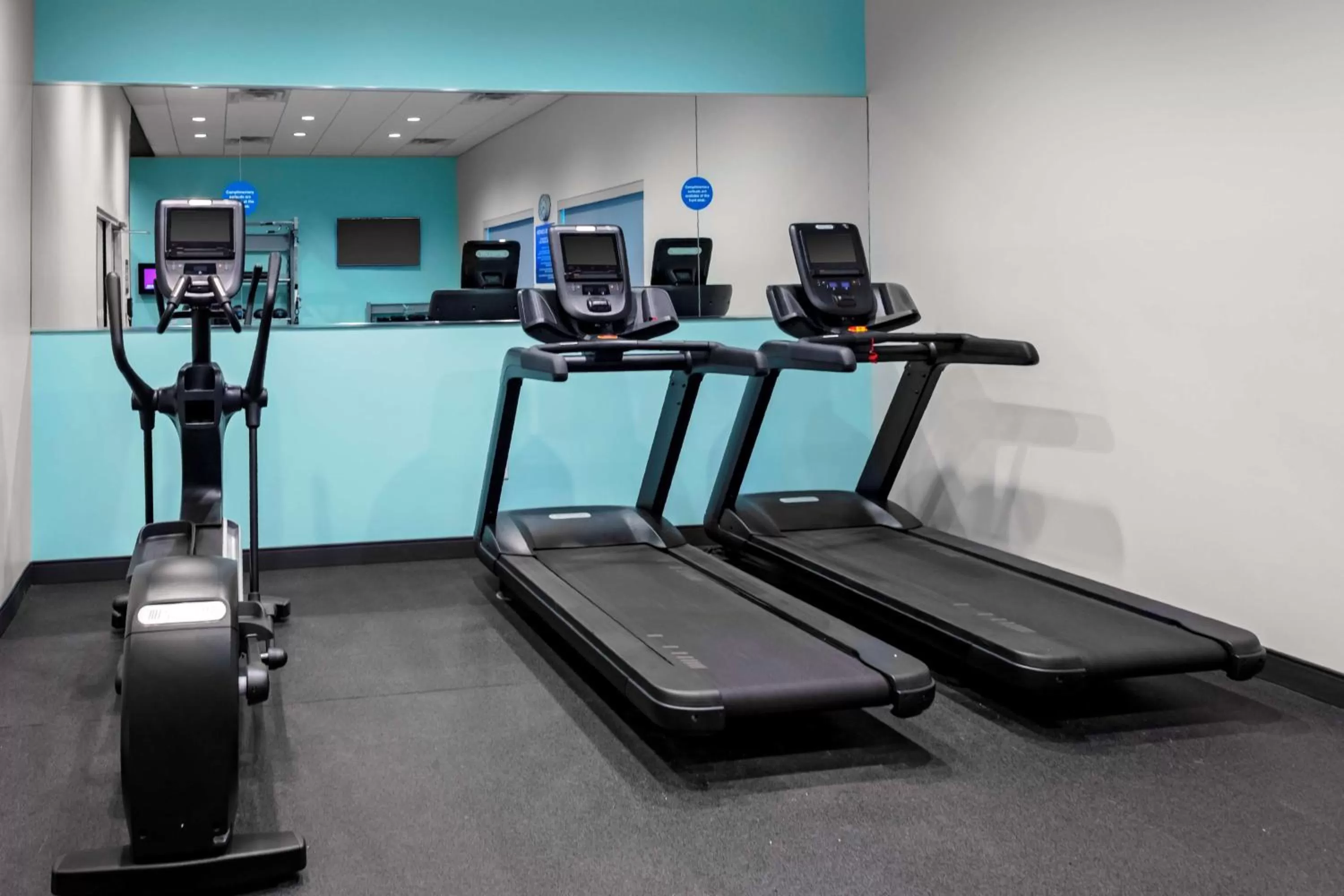 Fitness centre/facilities in Tru By Hilton Cypress Houston TX