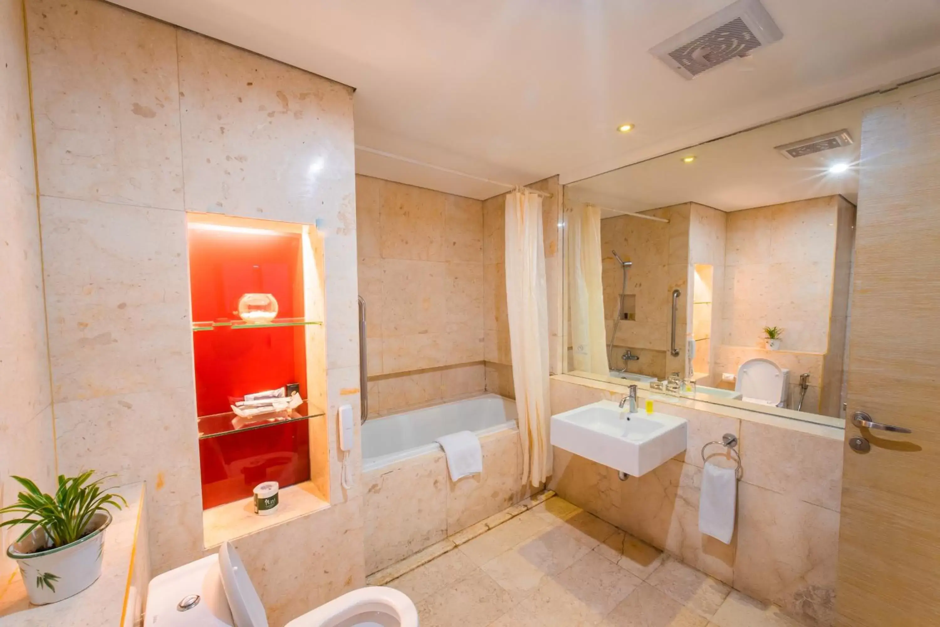 Bathroom in Grand Jatra Hotel Balikpapan