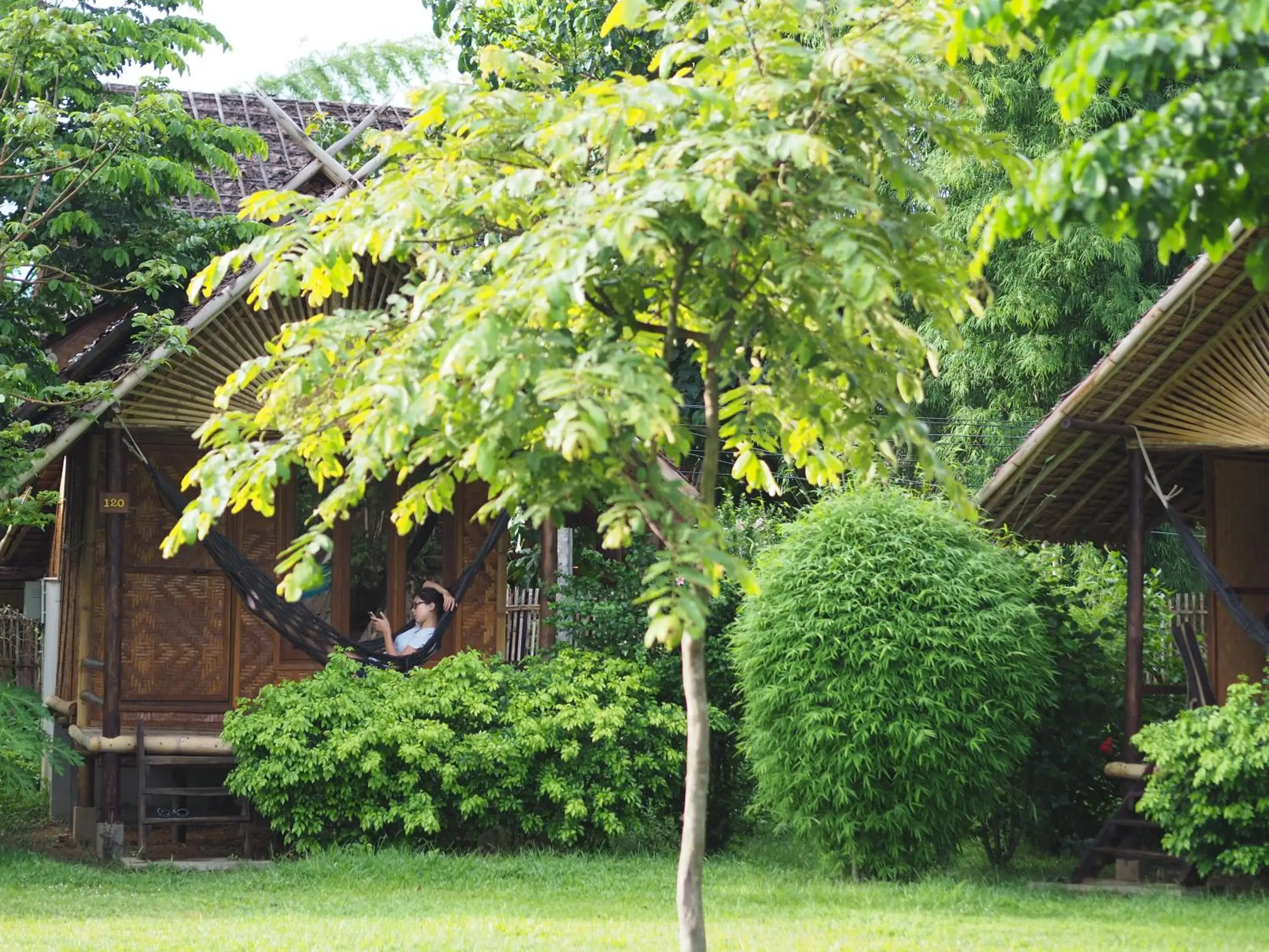 People, Property Building in Hotel Pai Country Hut