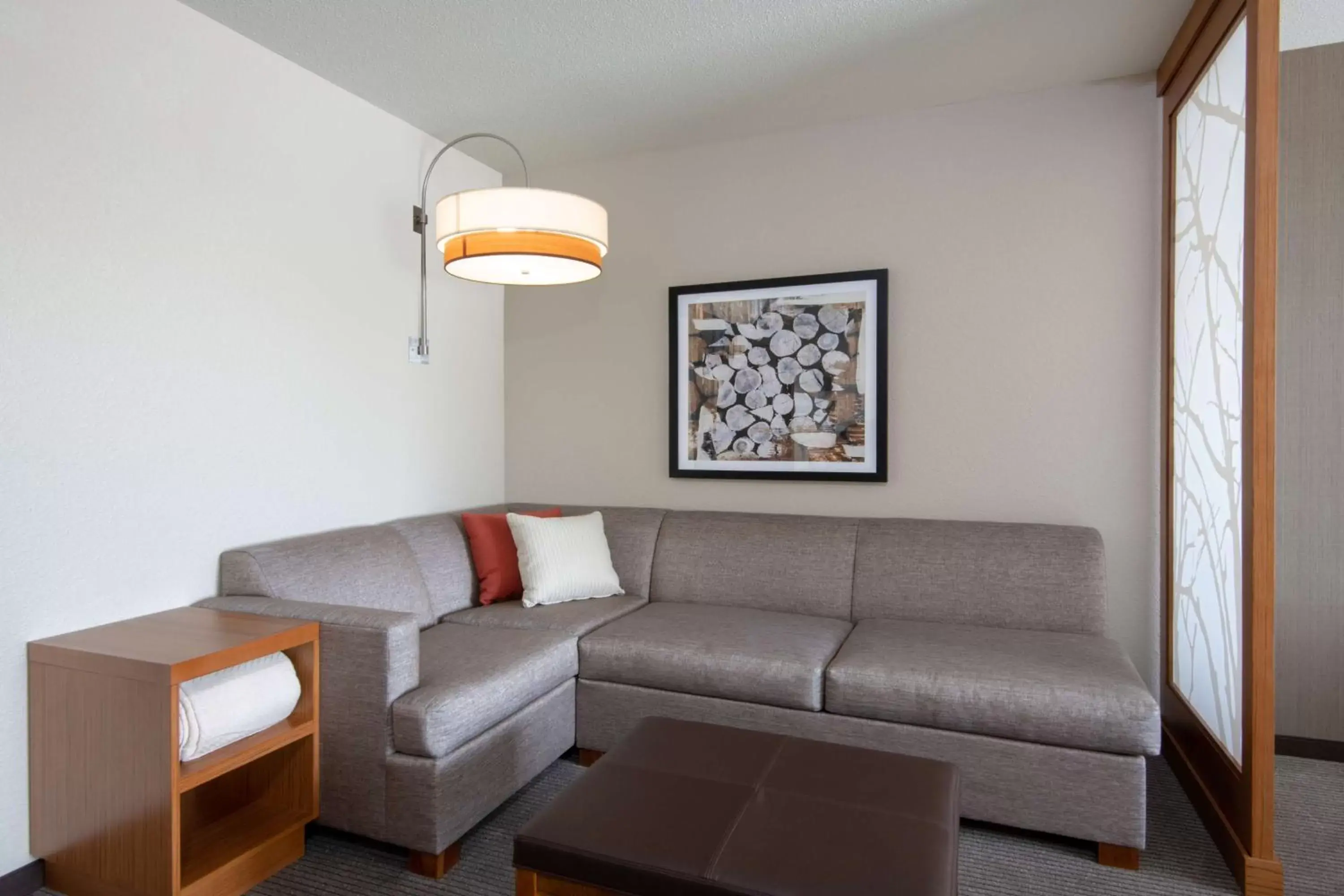 Photo of the whole room, Seating Area in Hyatt Place Westminster Denver