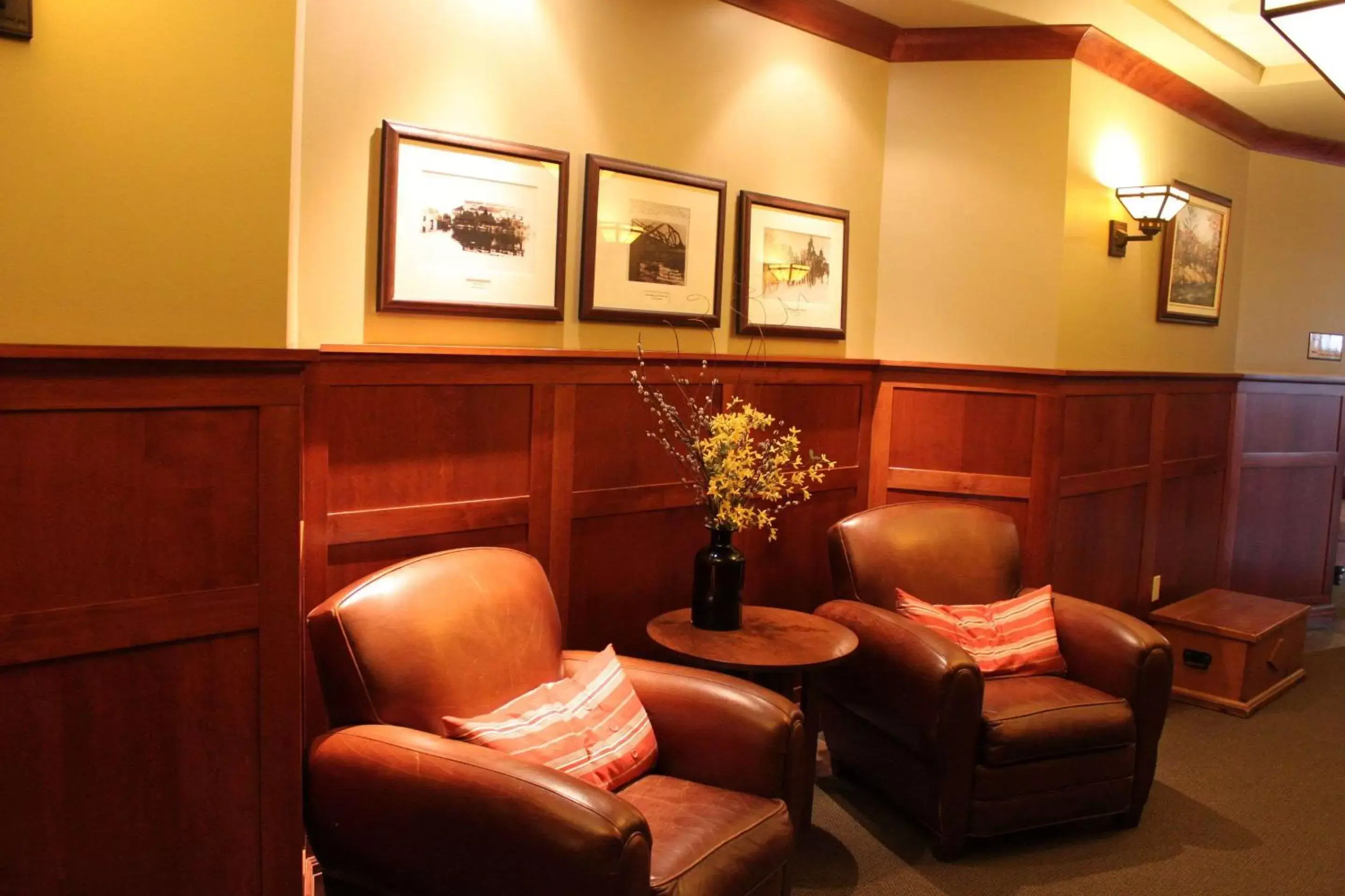 Lobby or reception, Lobby/Reception in Calabogie Peaks Hotel, Ascend Hotel Collection