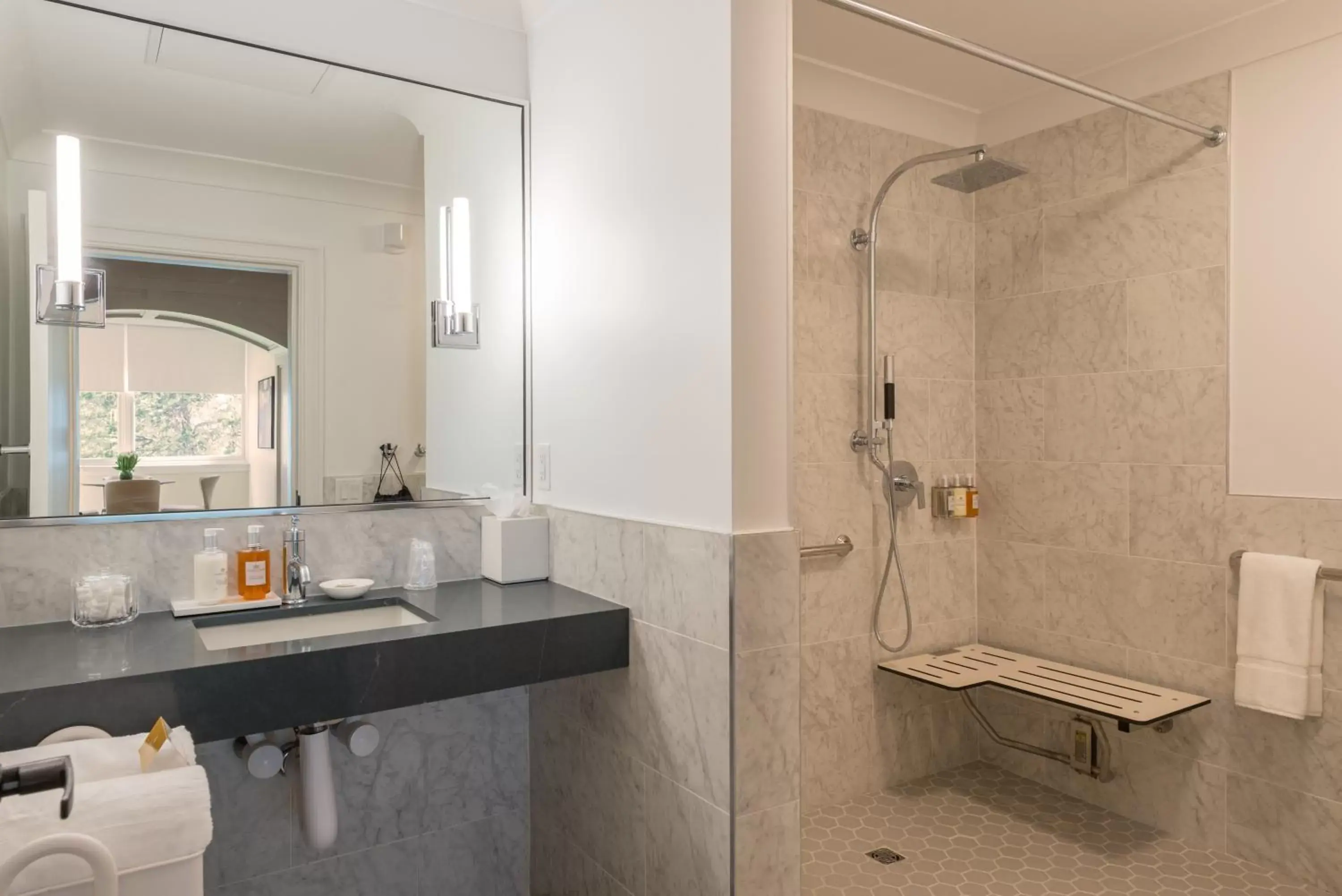 Shower, Bathroom in The Abbey Inn & Spa