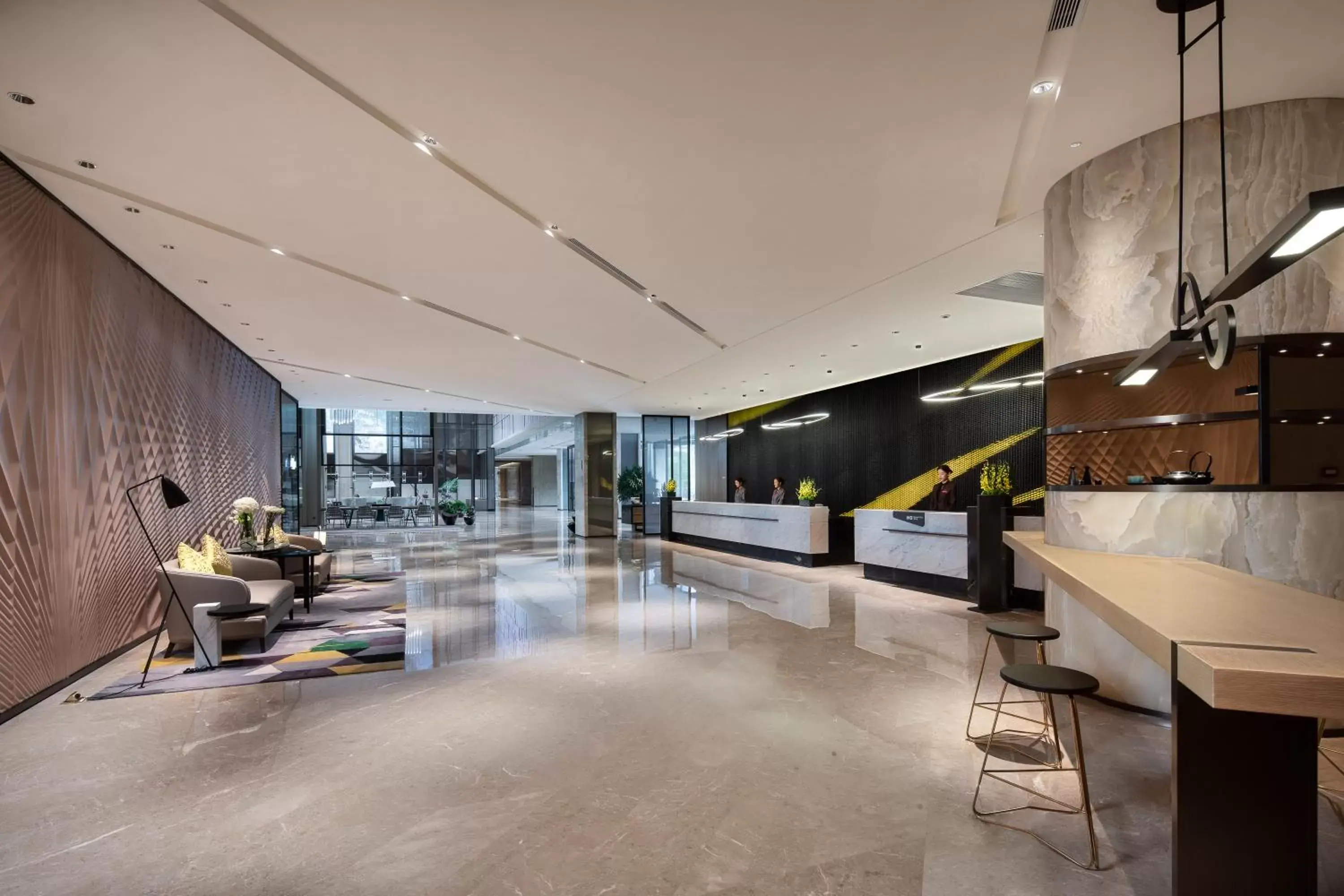 Seating area in Crowne Plaza Foshan Nanhai, an IHG Hotel