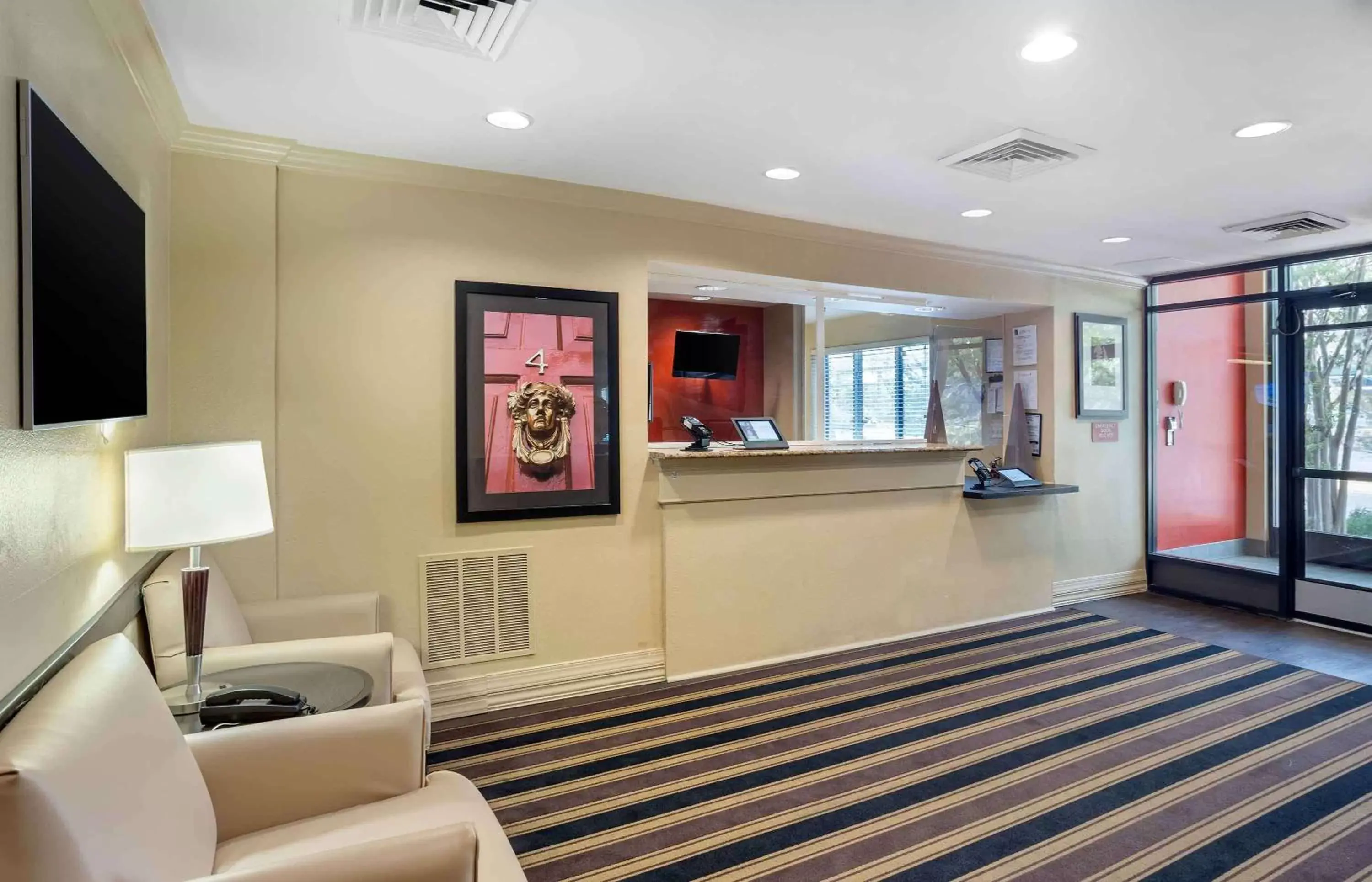 Lobby or reception, Lobby/Reception in Extended Stay America Suites - Philadelphia - Mt Laurel - Pacilli Place