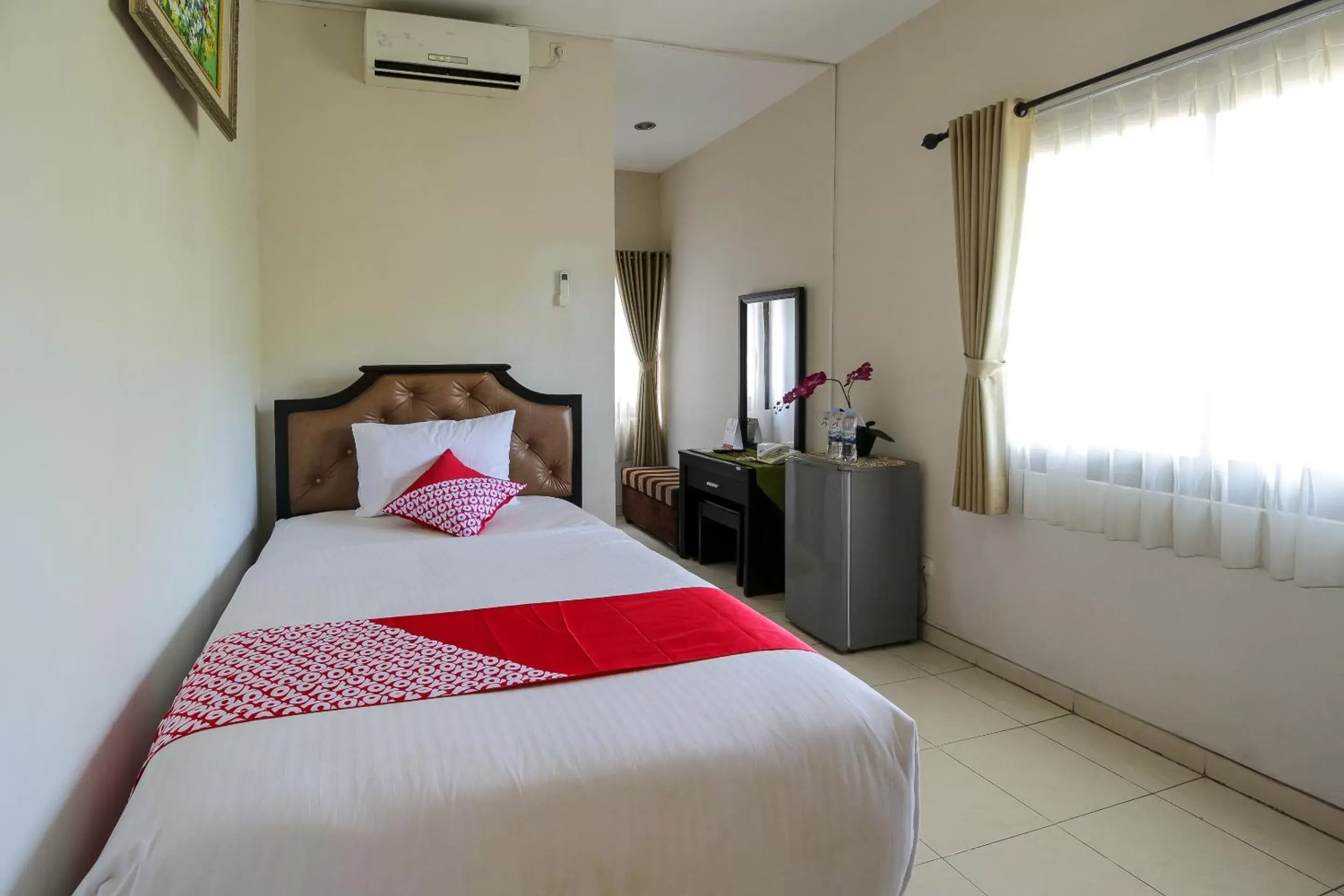 Deluxe Single Room - single occupancy in OYO 734 Tuban Torres Accomodation Deluxe Single Room - single occupancy in OYO 734 Tuban Torres Accomodation