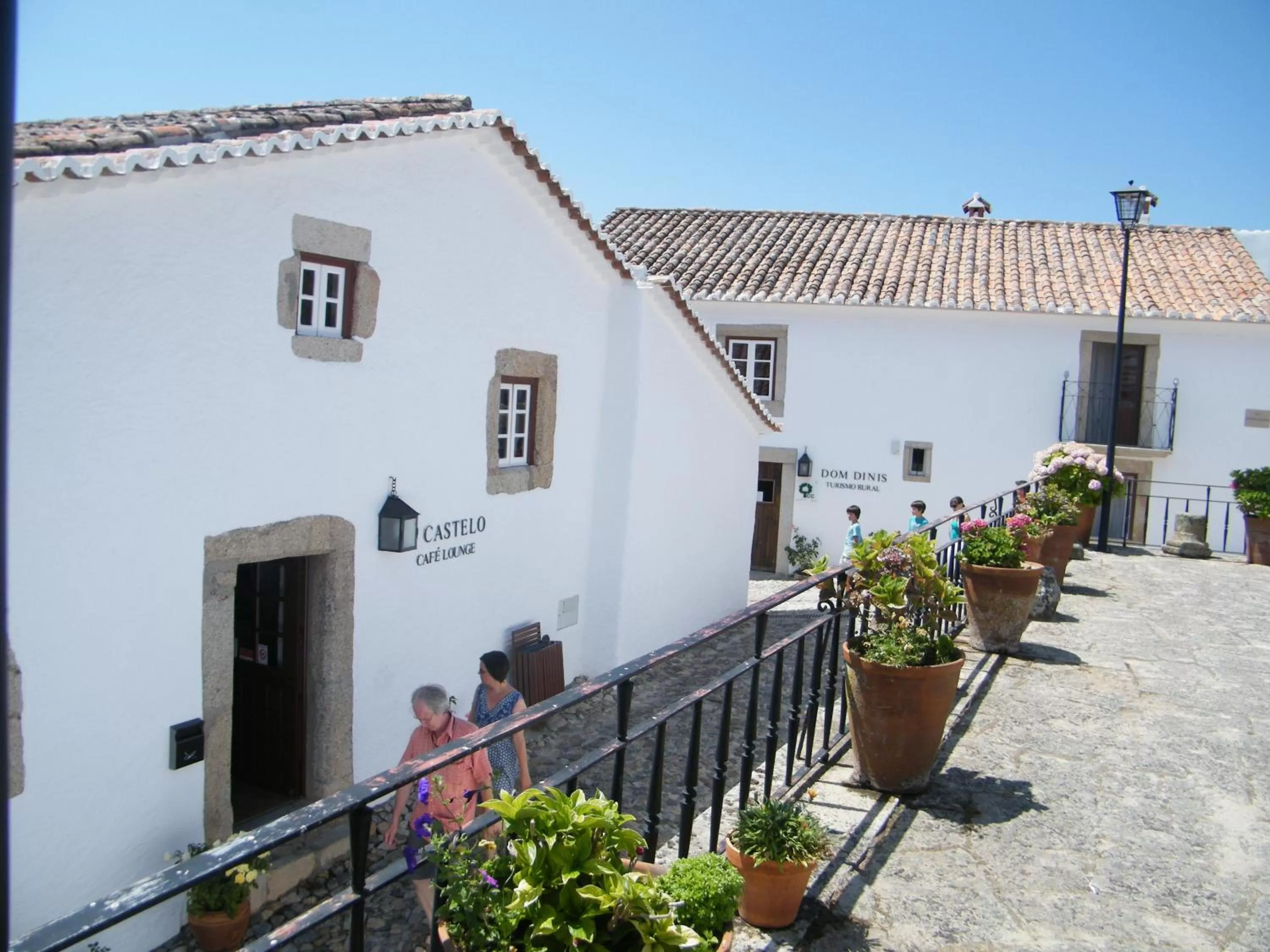 Facade/entrance in Dom Dinis Marvão
