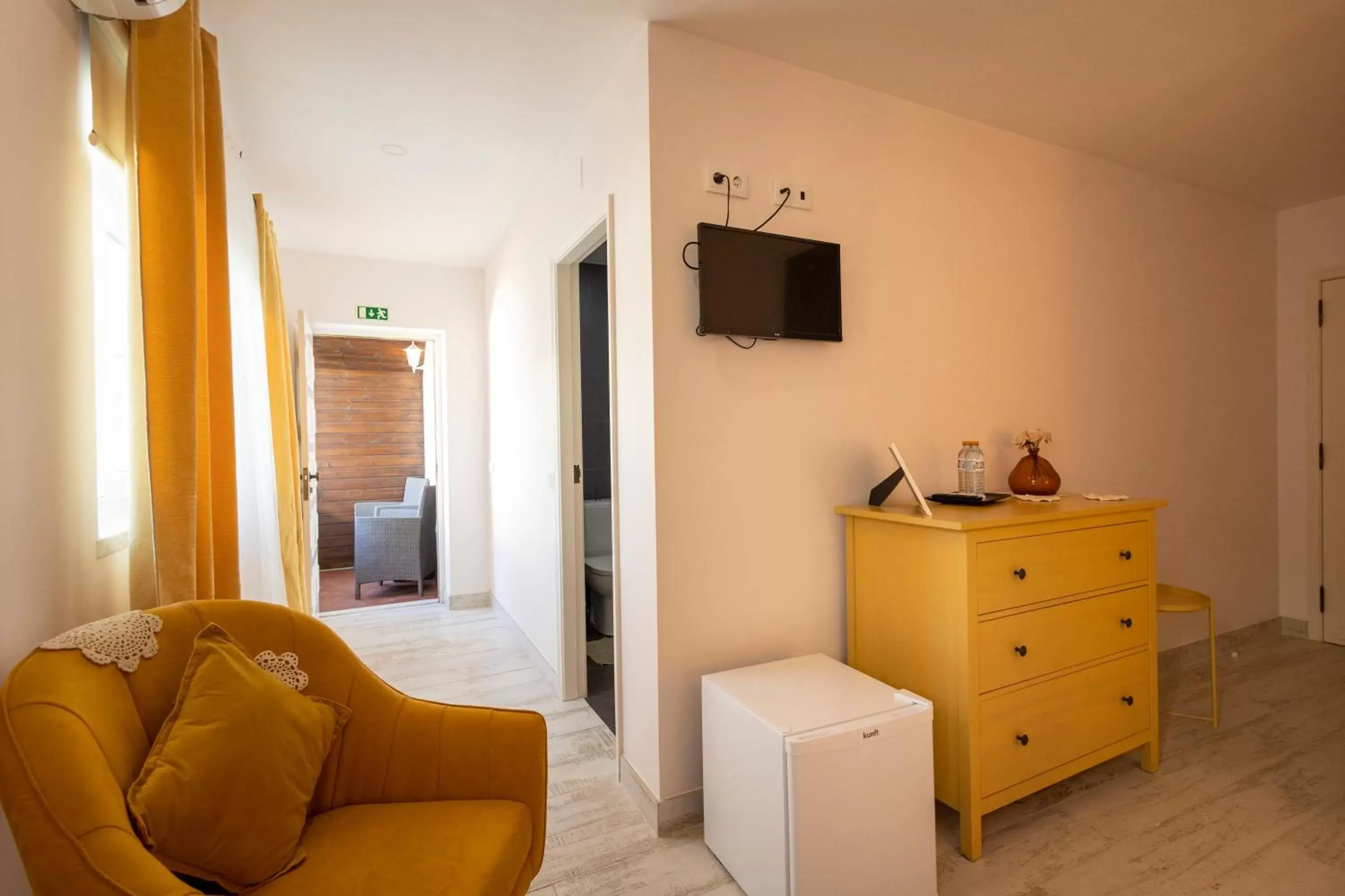 Deluxe Queen Suite in Beach House Outeirinho Deluxe Queen Suite in Beach House Outeirinho