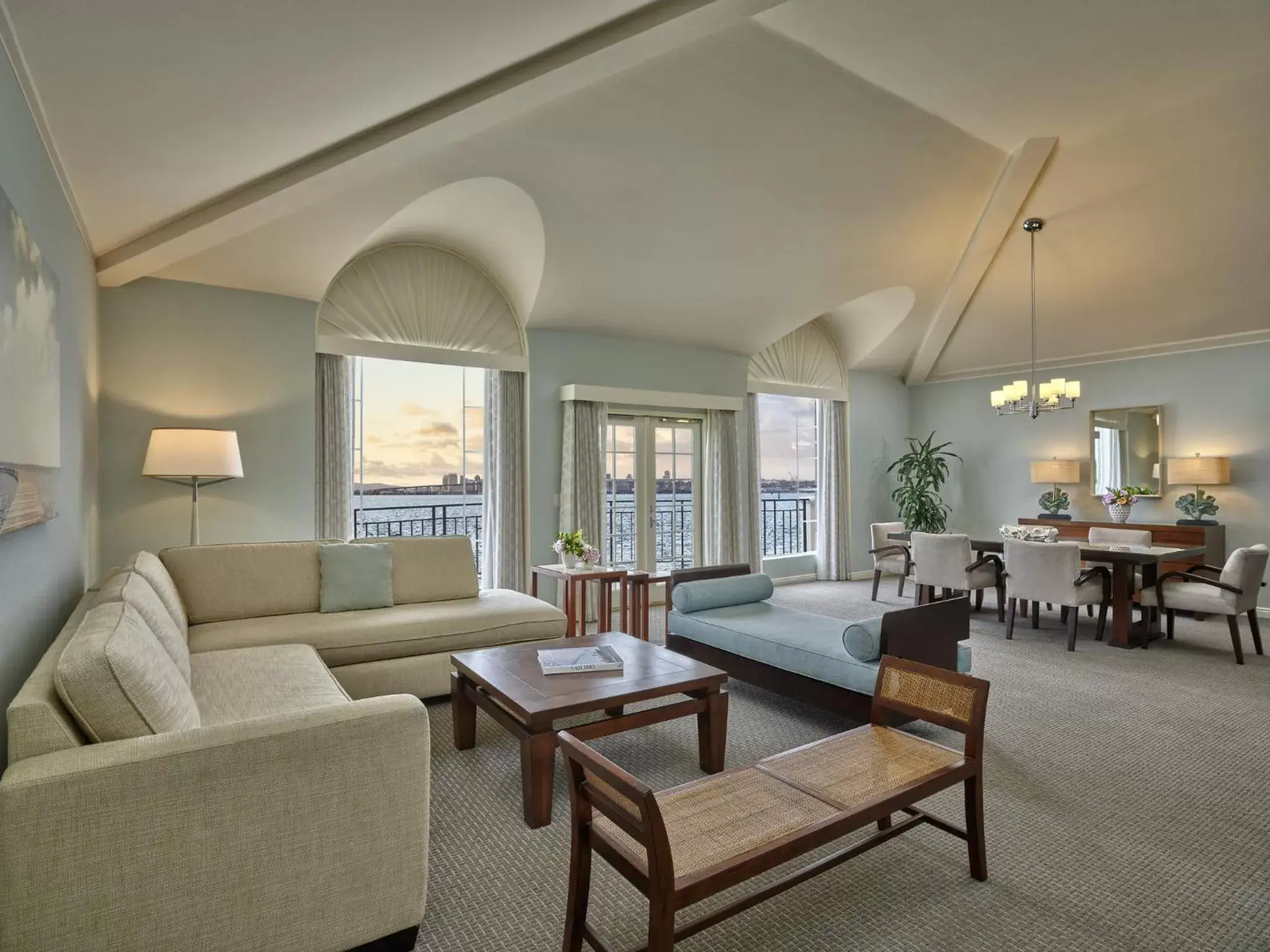 Photo of the whole room, Seating Area in Loews Coronado Bay Resort