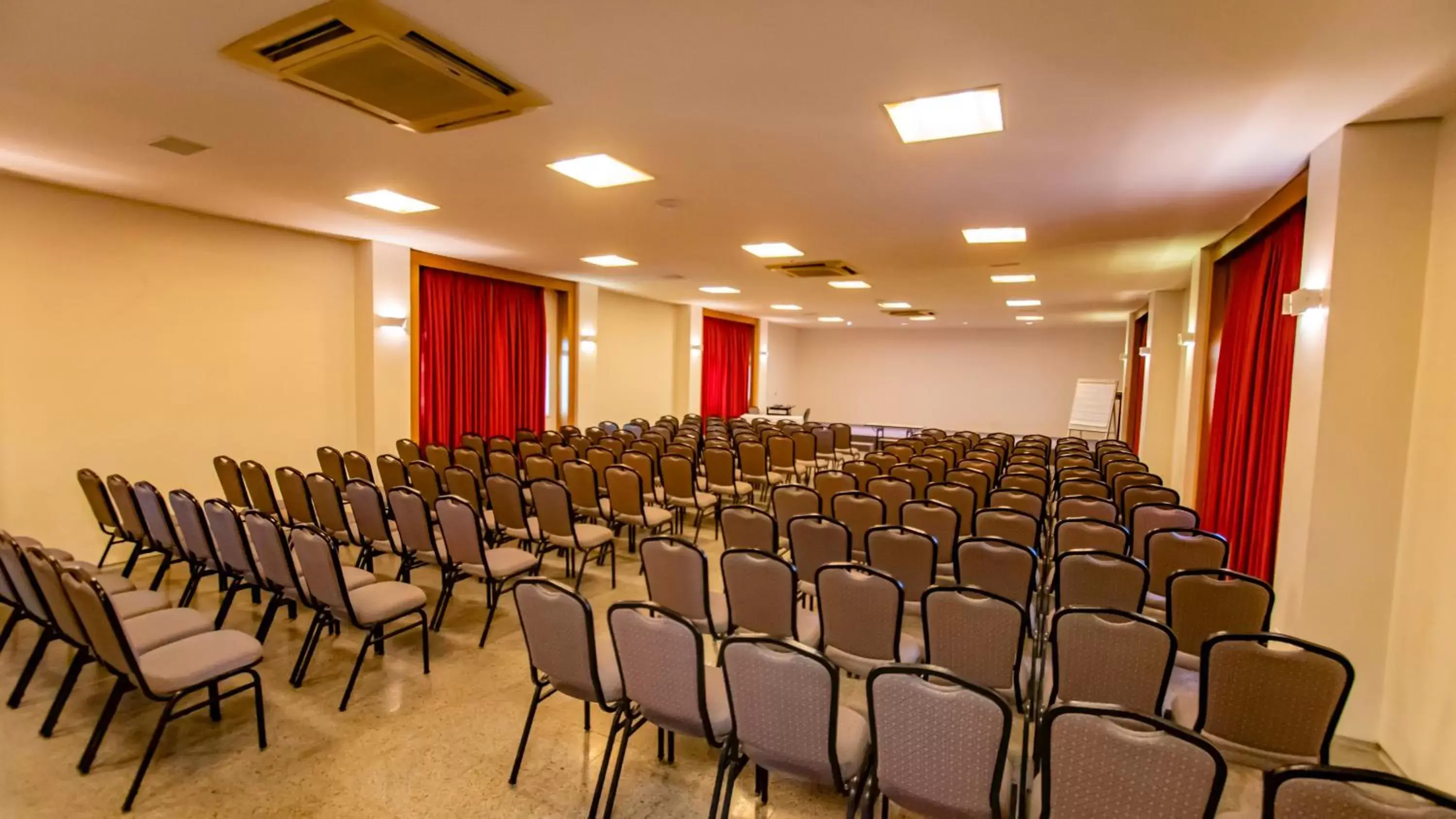 Meeting/conference room in Hotel Beira Mar