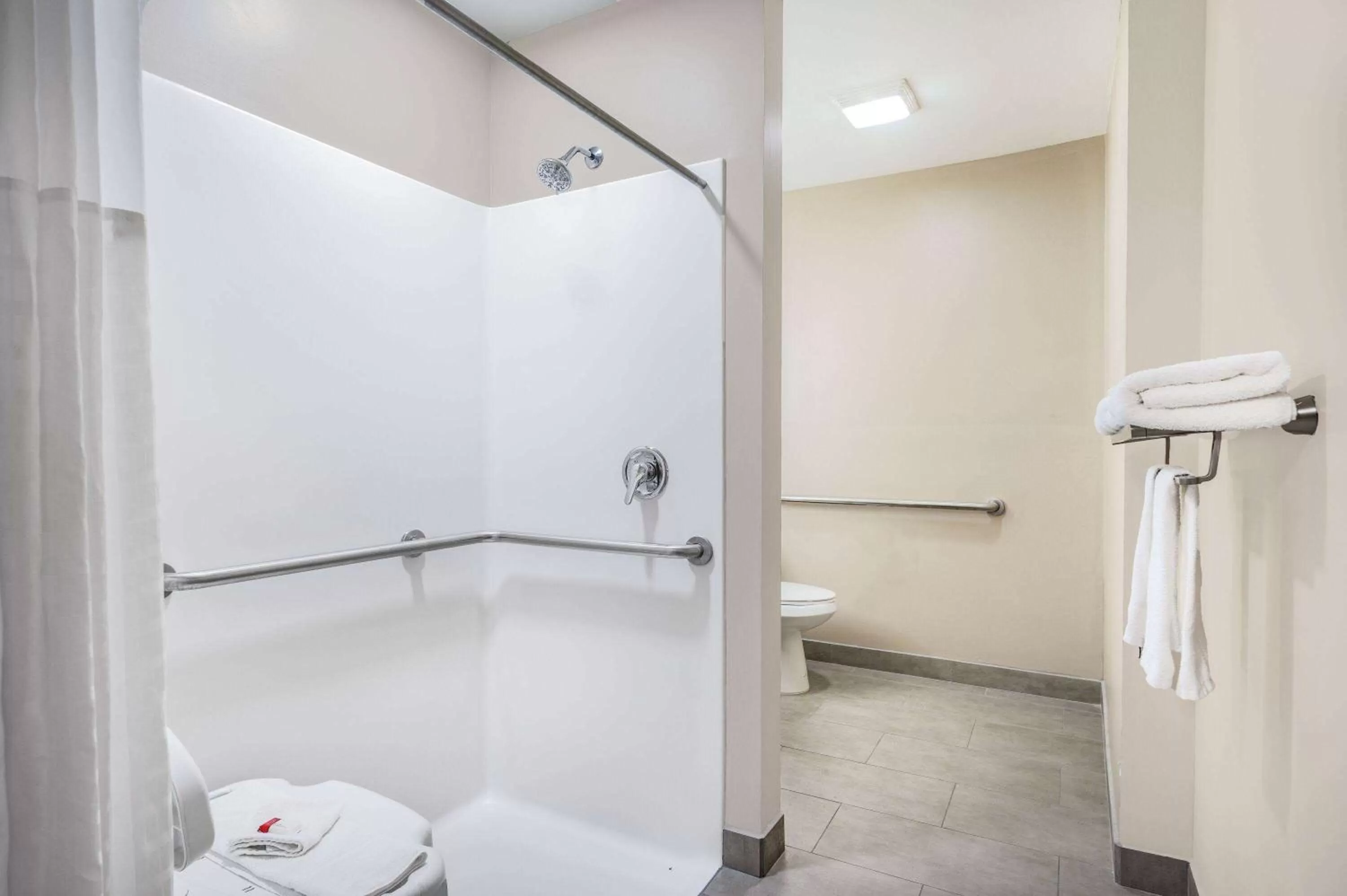 Shower in Super 8 by Wyndham Joliet