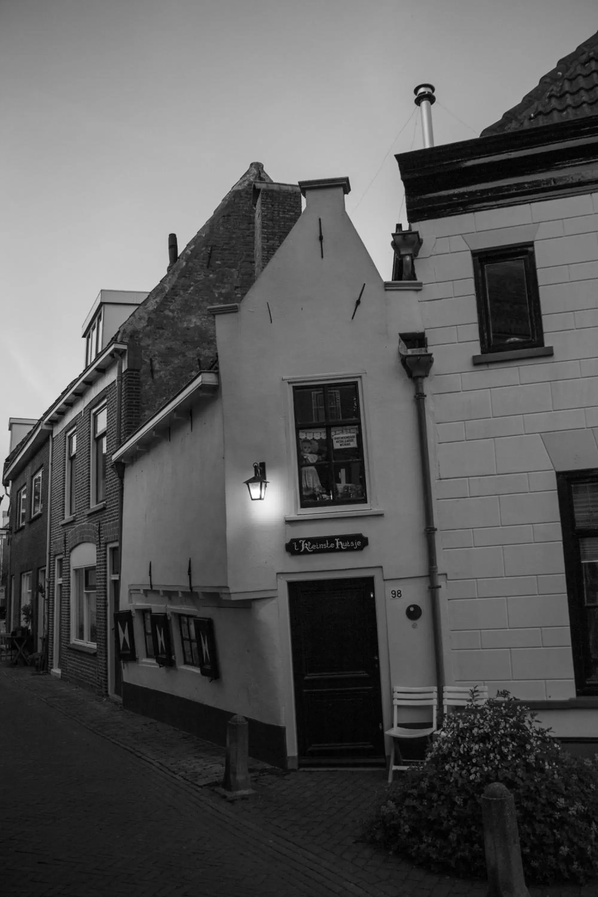 Sunset, Property Building in De Stadsboerderij