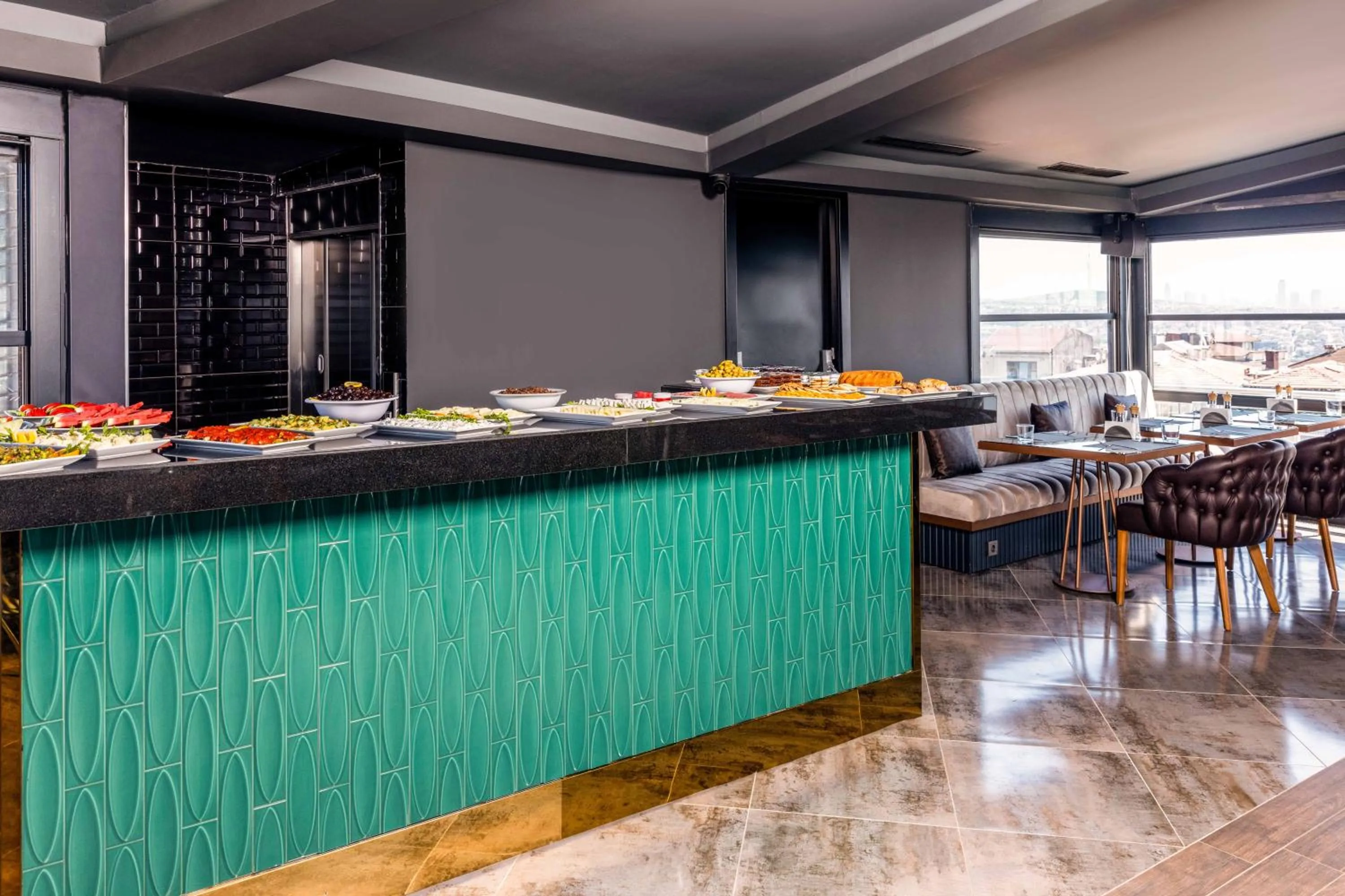 Restaurant/places to eat in Hotel Villa Zurich-Special Category