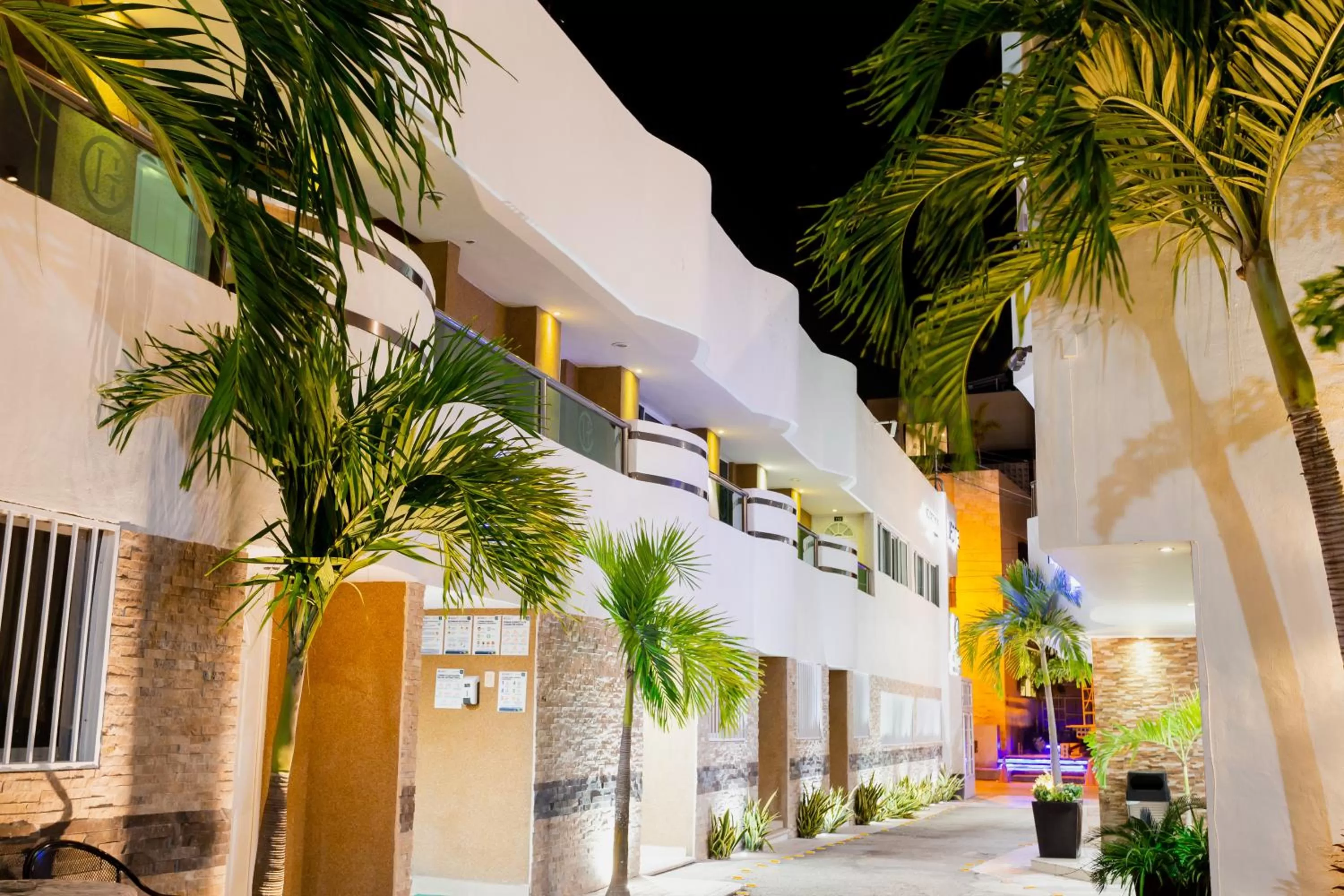 Hotel & Suites Country Valladolid