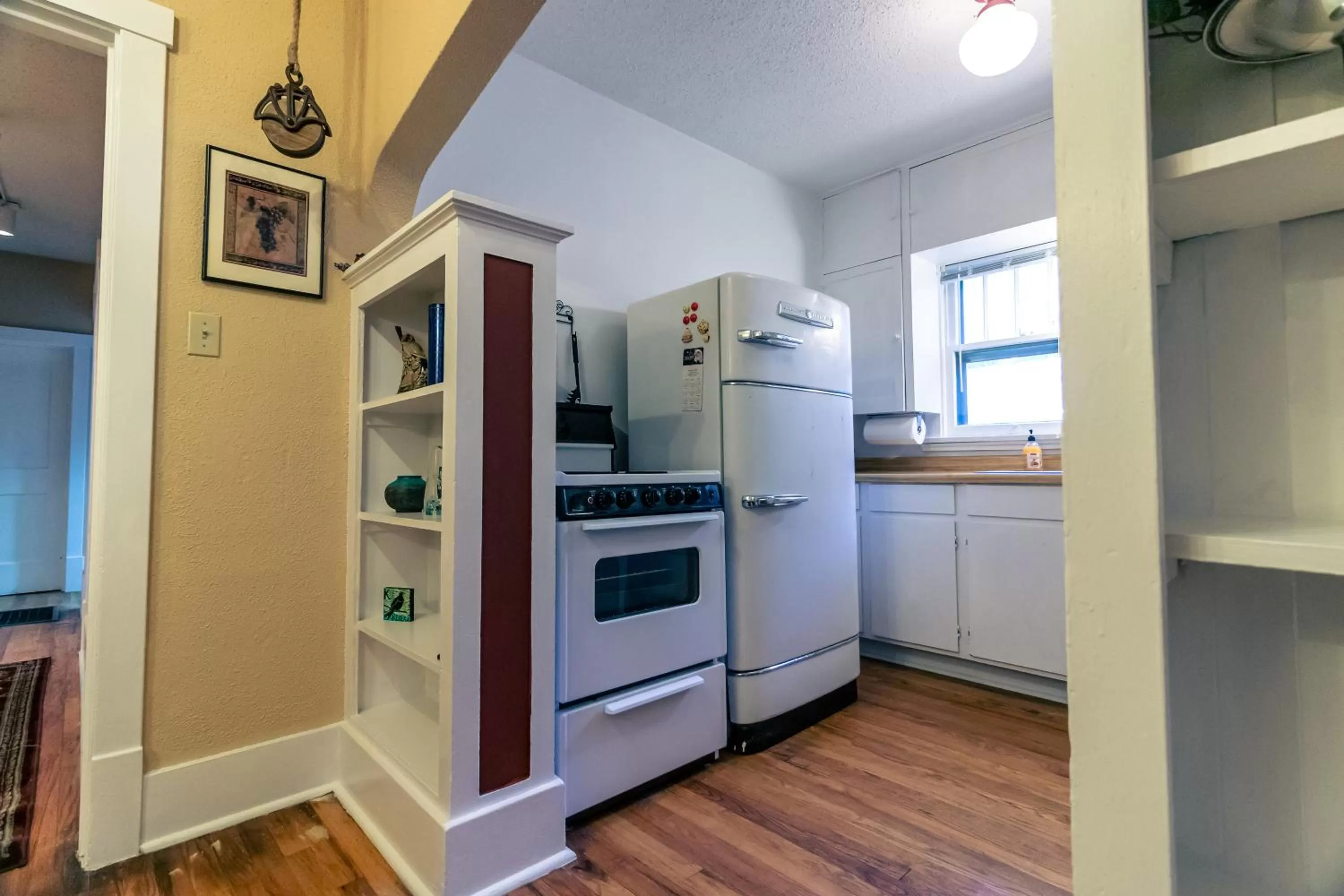 Kitchen or kitchenette, Kitchen/Kitchenette in 1899 Inn