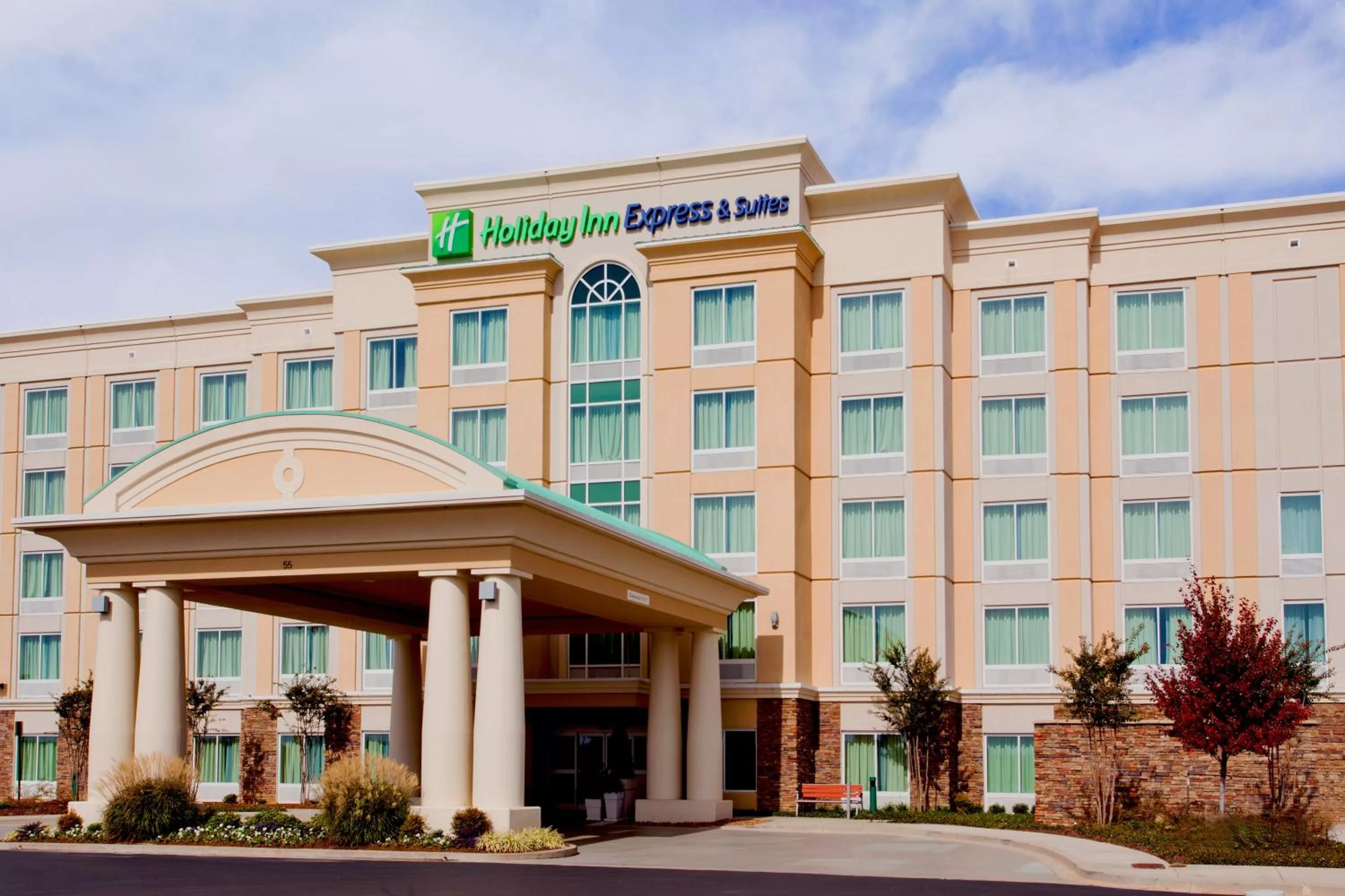 Holiday Inn Express Hotel & Suites Jackson Northeast by IHG