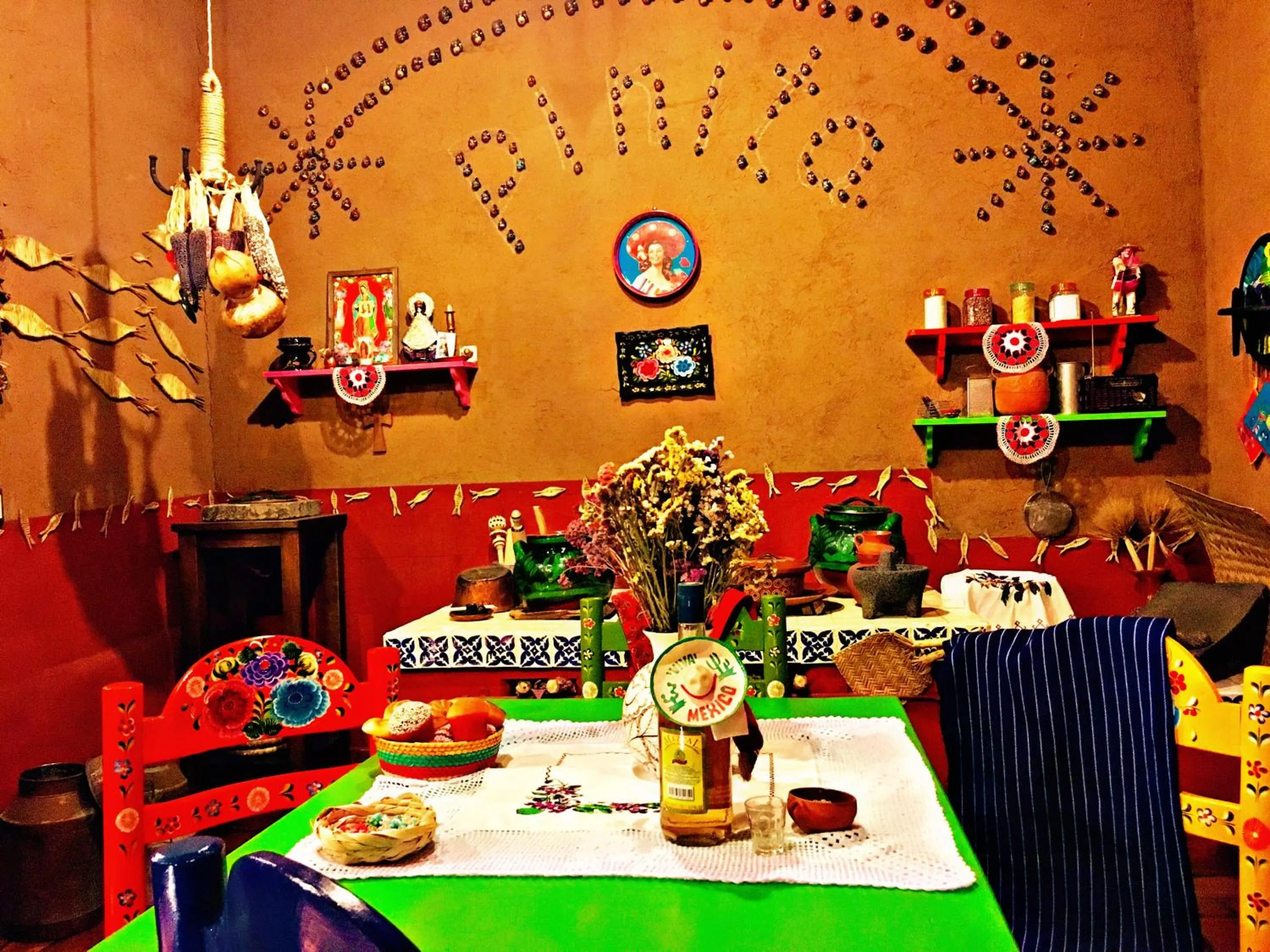 Restaurant/places to eat in Hotel Refugio del Angel