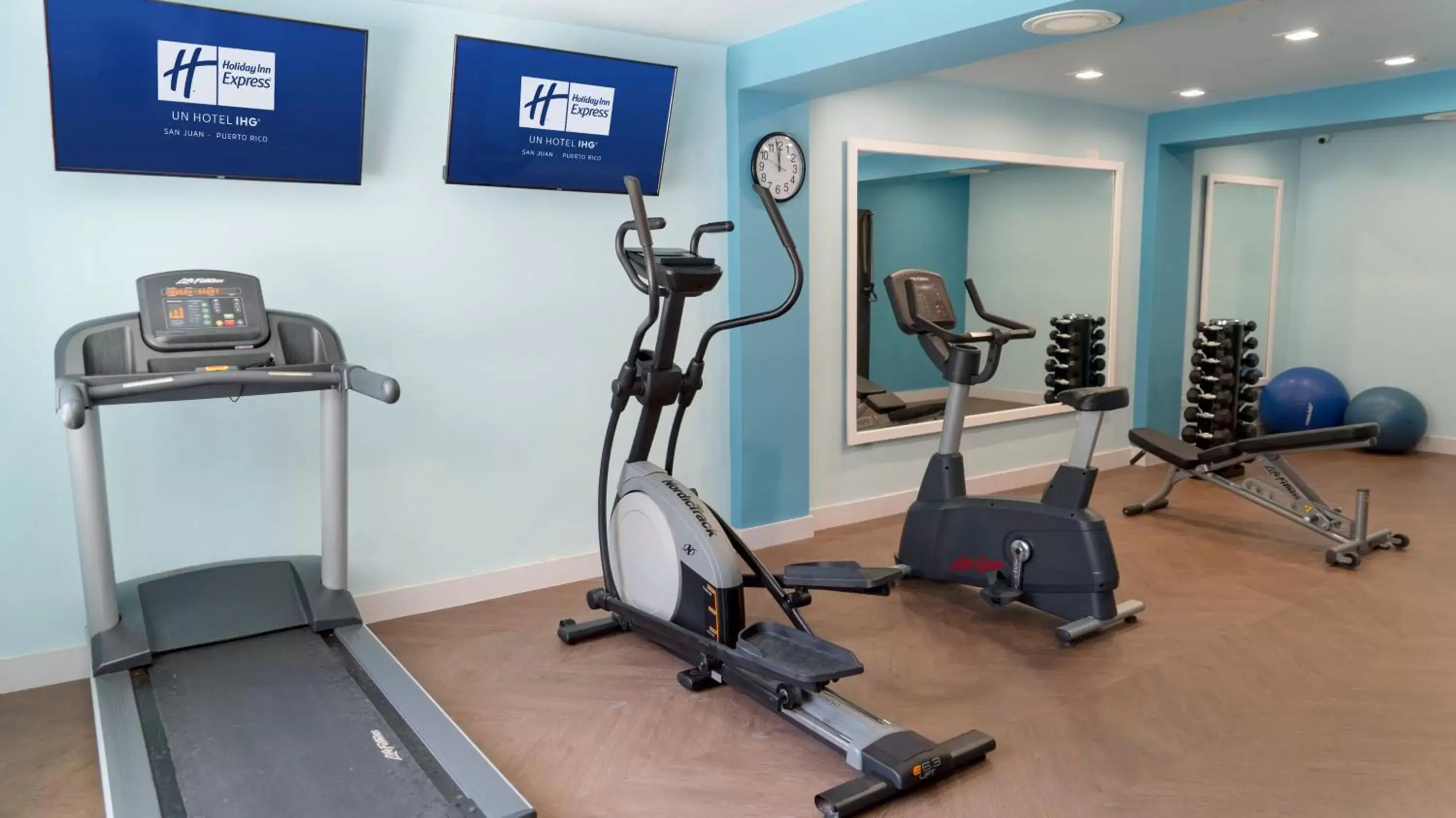 Fitness centre/facilities, Fitness Center/Facilities in Holiday Inn Express San Juan Condado, an IHG Hotel