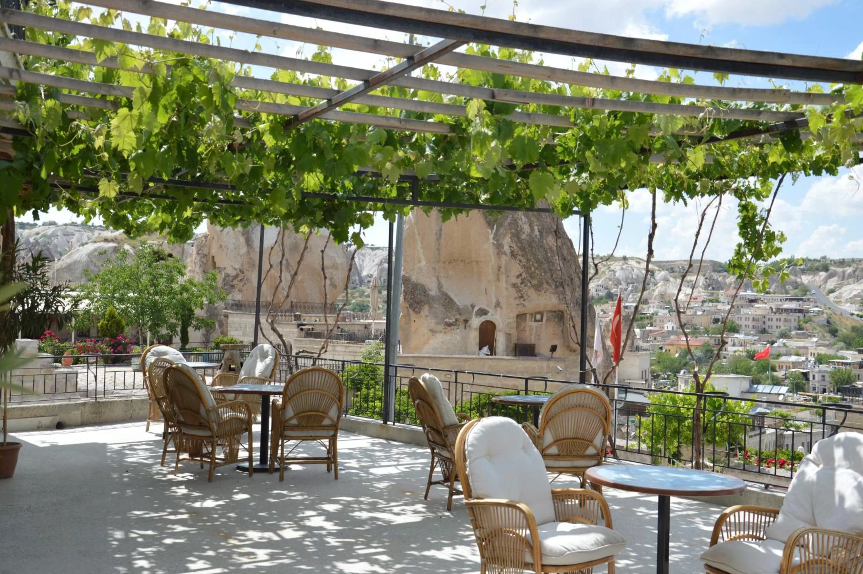Patio in Elite Cave Suites