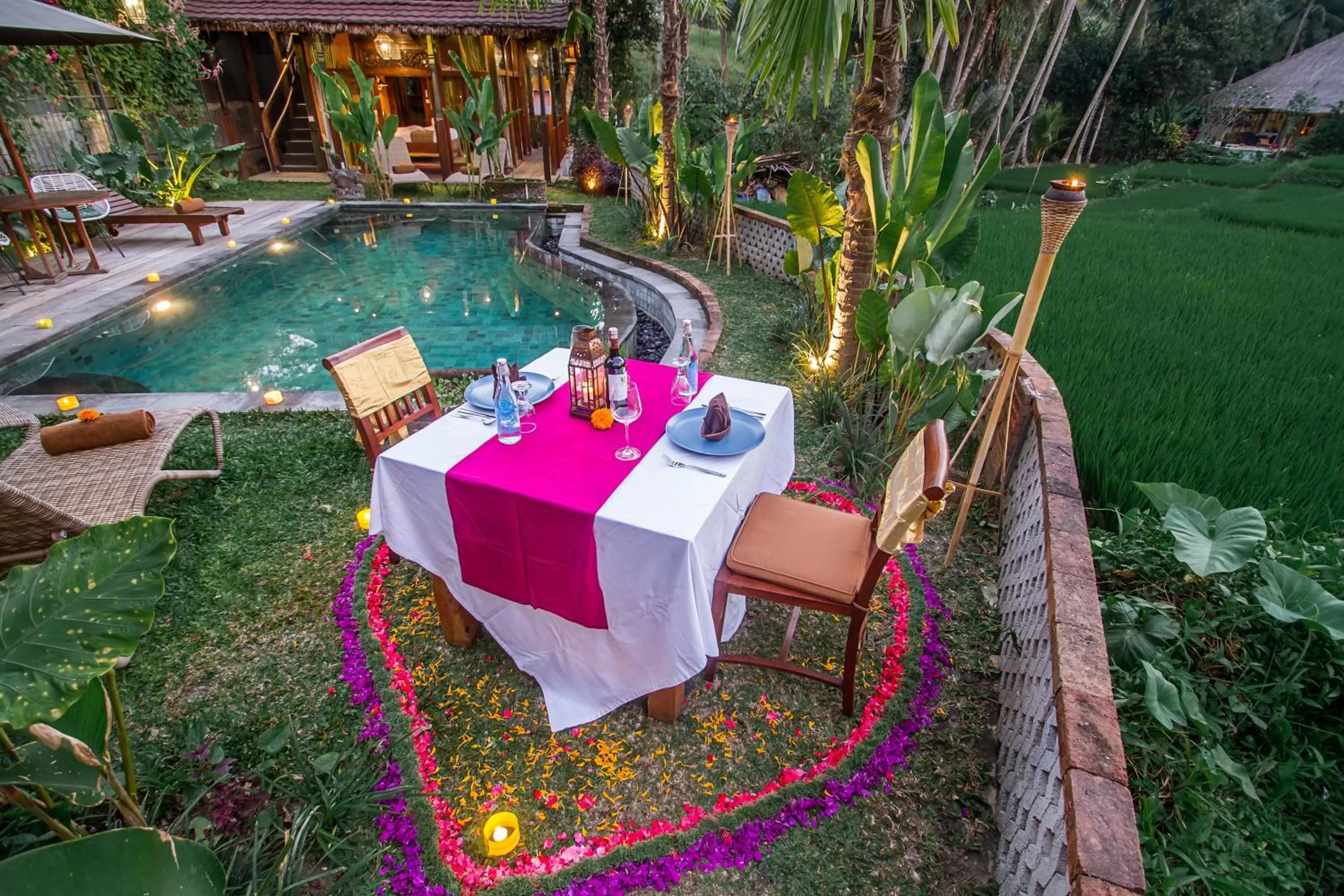 Garden in Gusde Tranquil Villas by EPS