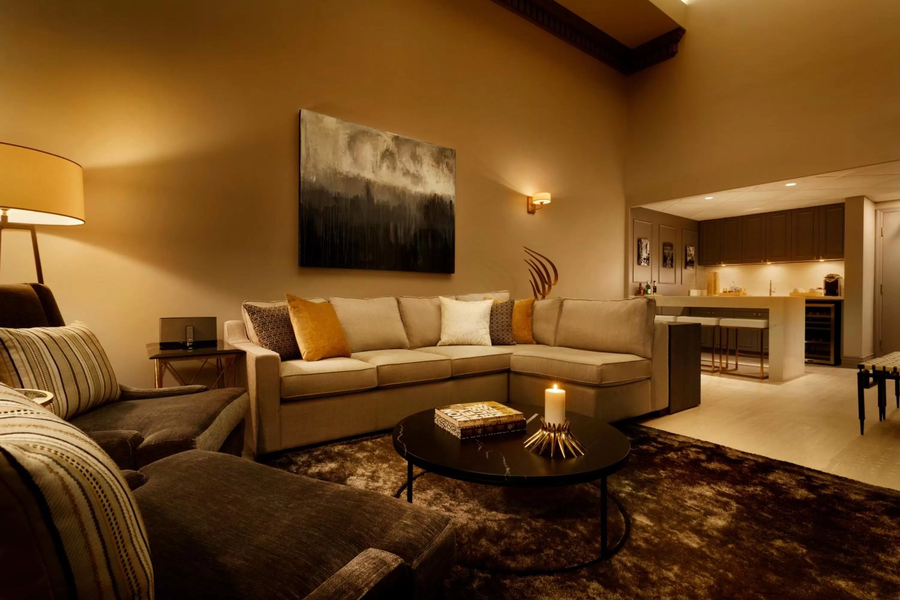Living room in Hotel Le Soleil by Executive Hotels