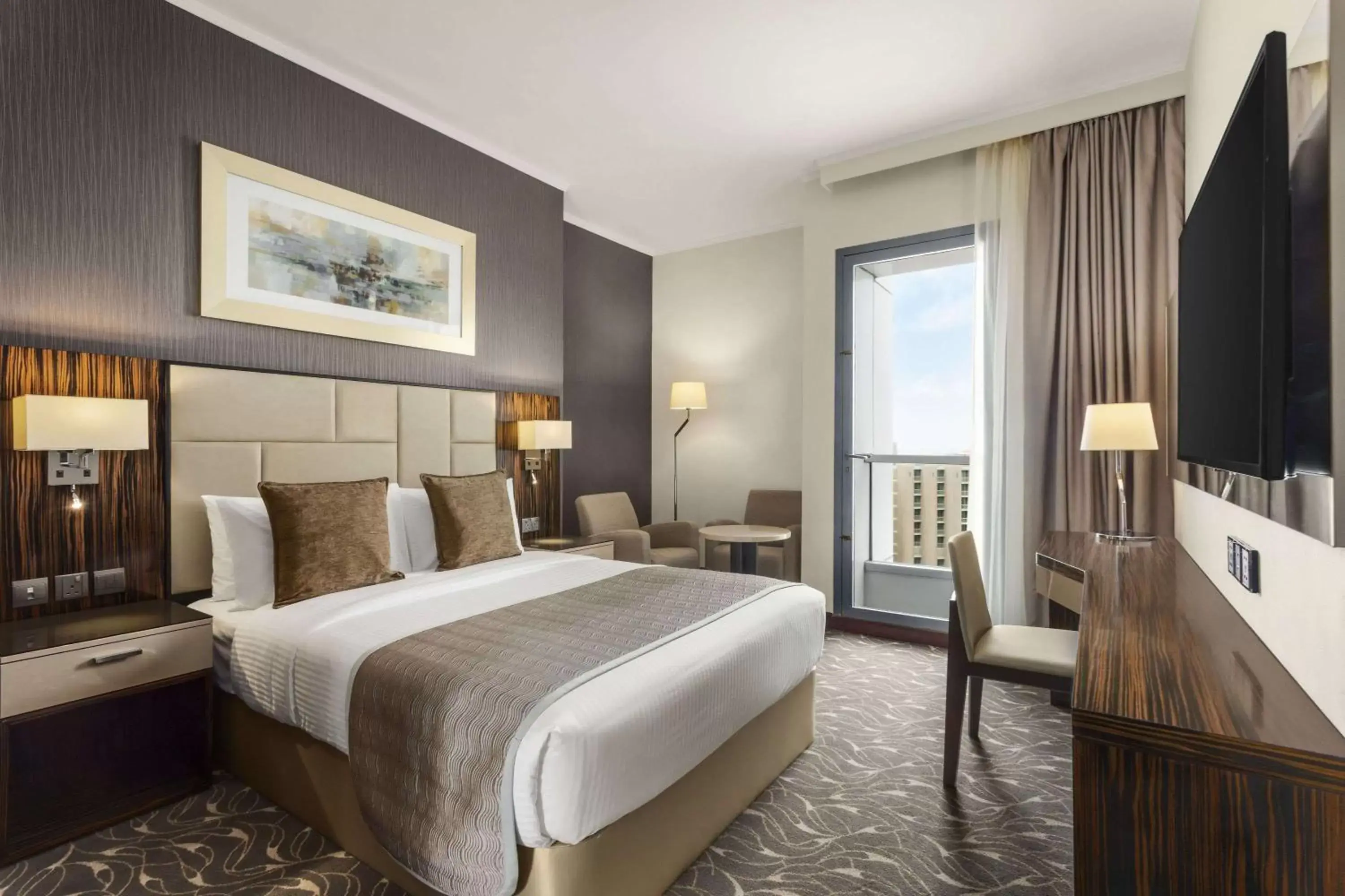 On site, Bed in Hawthorn Suites by Wyndham Abu Dhabi City Center