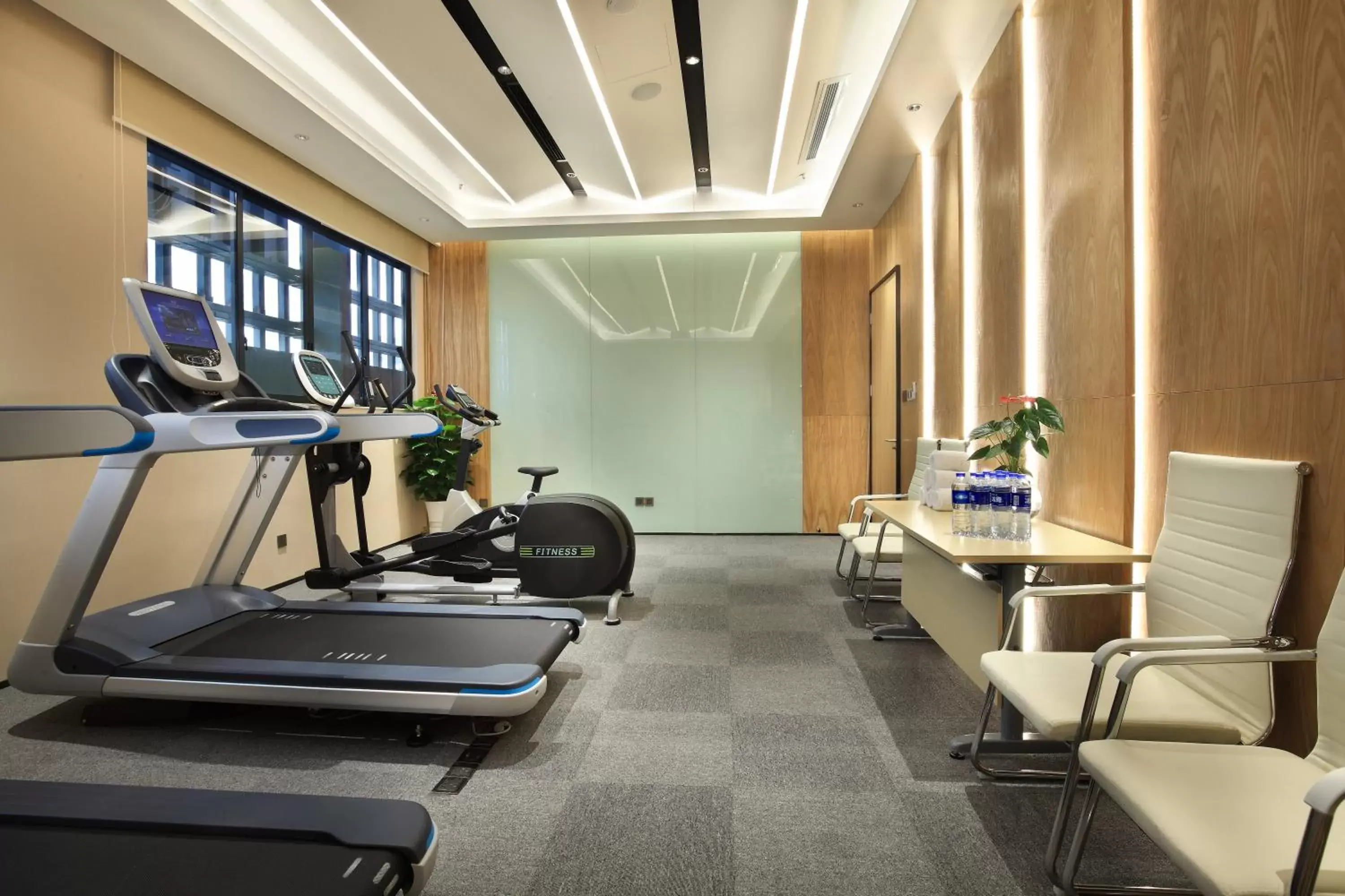 Spa and wellness centre/facilities, Fitness Center/Facilities in Holiday Inn Express Guilin City Center, an IHG Hotel