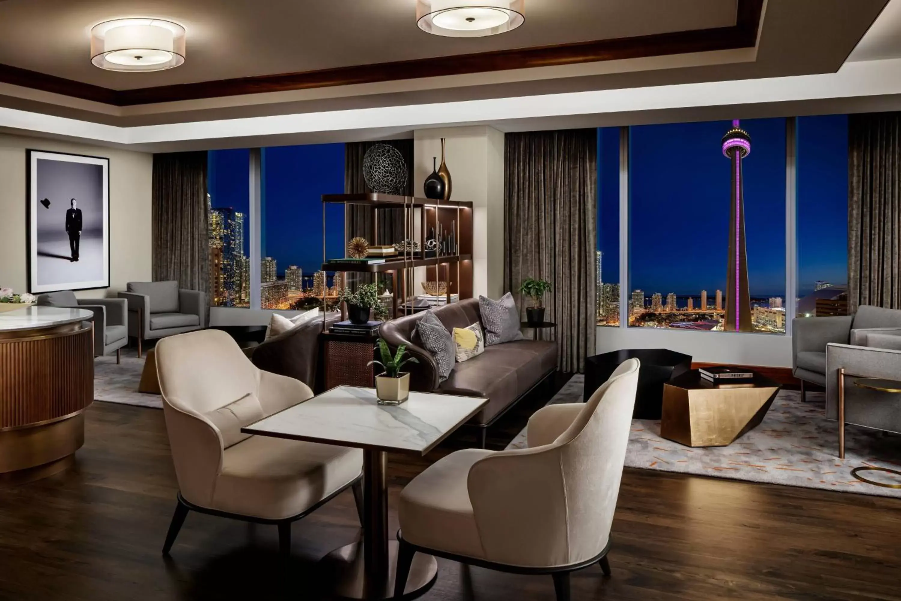 Lounge or bar, Restaurant/Places to Eat in The Ritz-Carlton, Toronto