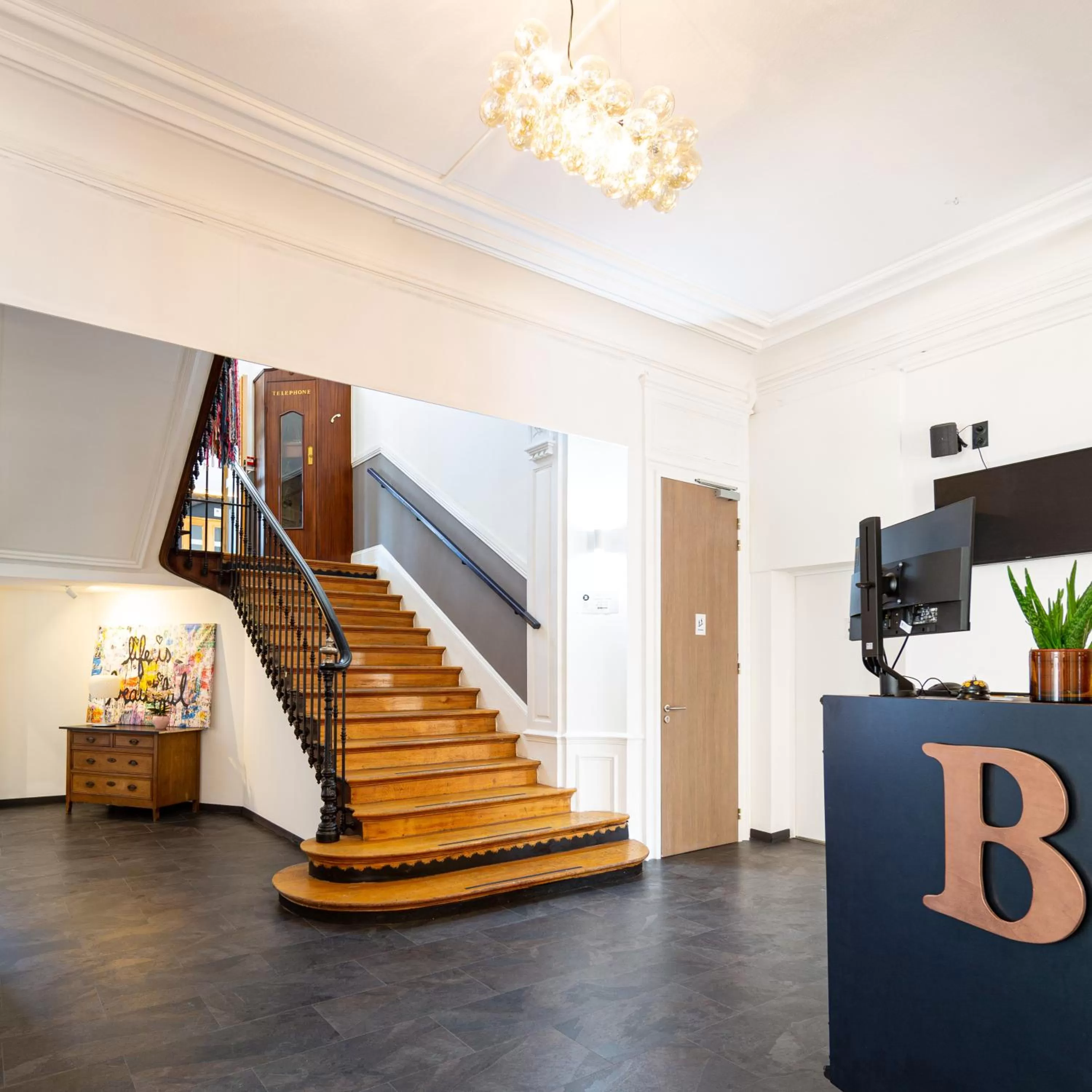 Lobby or reception in Berti Hotel - Mulhouse Centre Gare