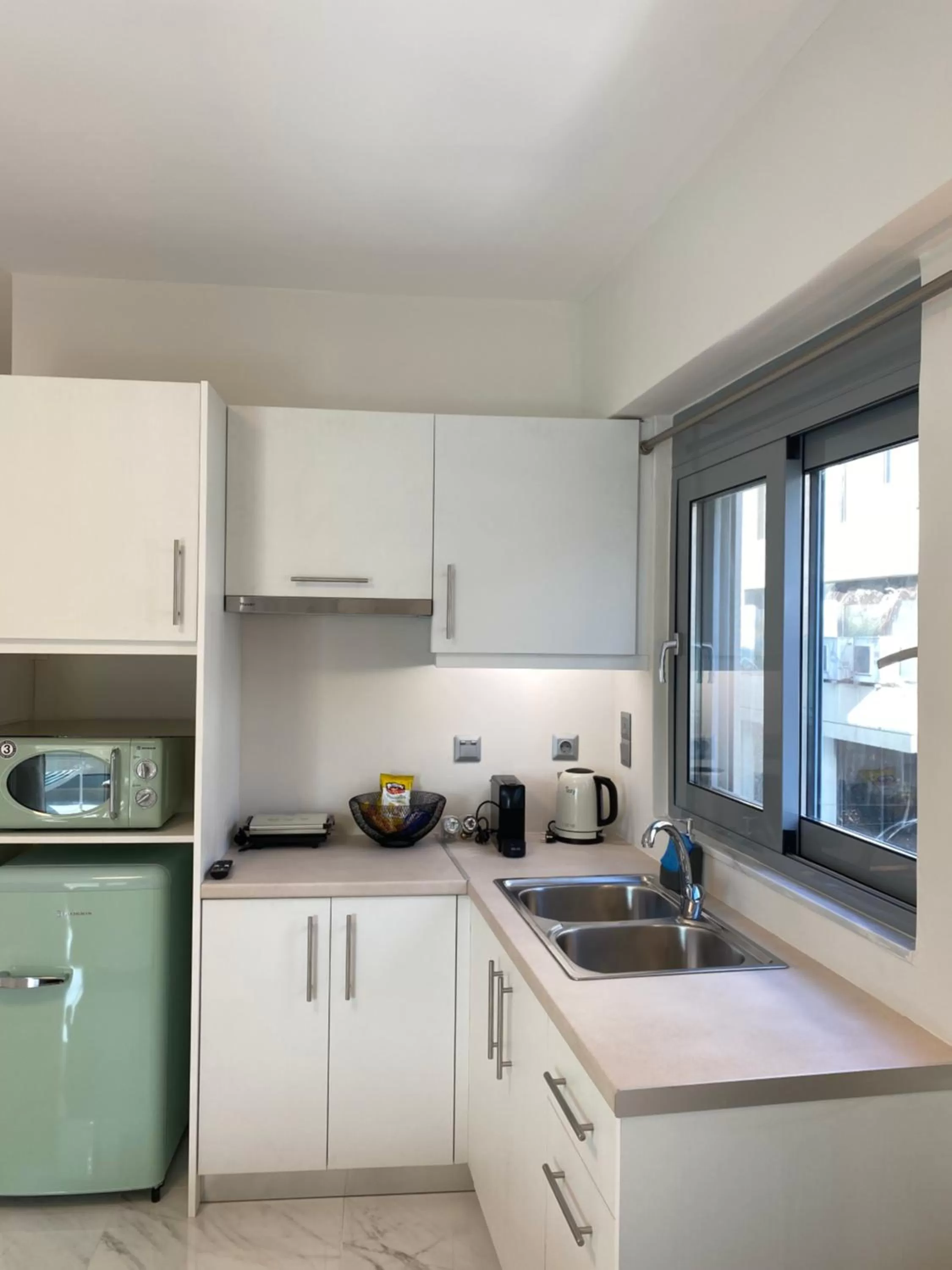 Coffee/tea facilities in Cottage Boutique Apartments Athens