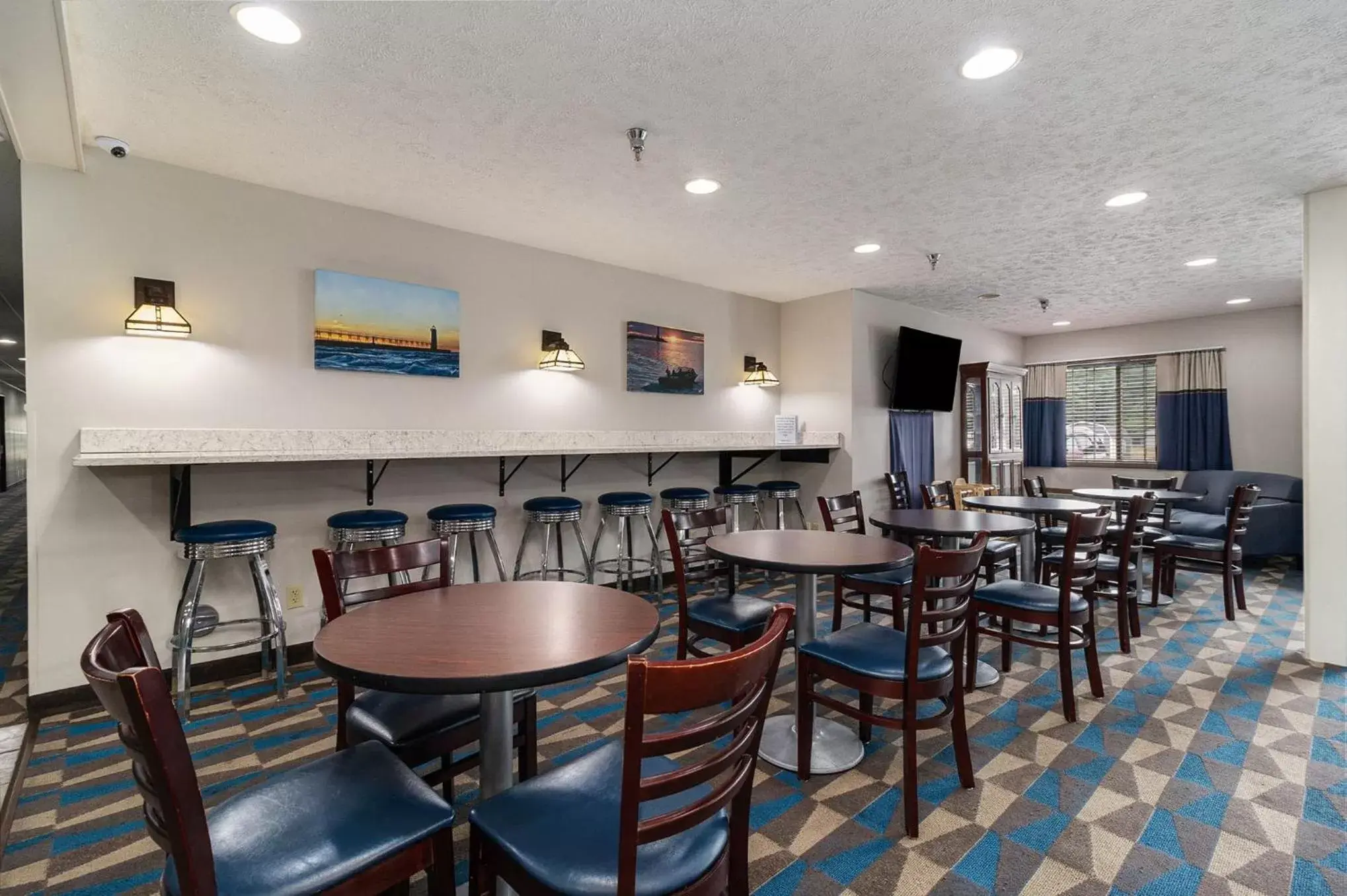 Lobby or reception in Microtel Inn and Suites Manistee Lobby or reception in Microtel Inn and Suites Manistee