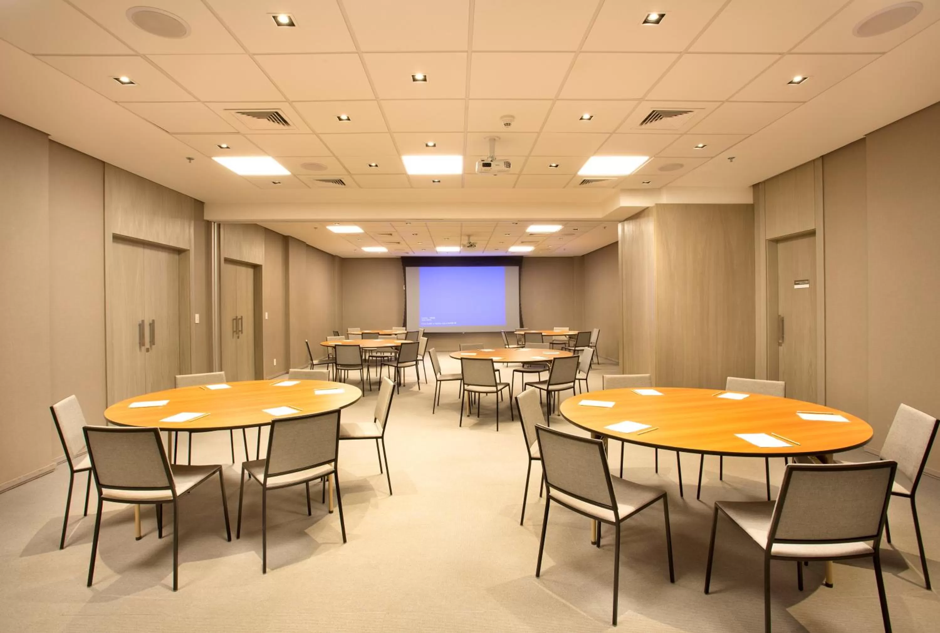 Area and facilities in Venit Barra Hotel