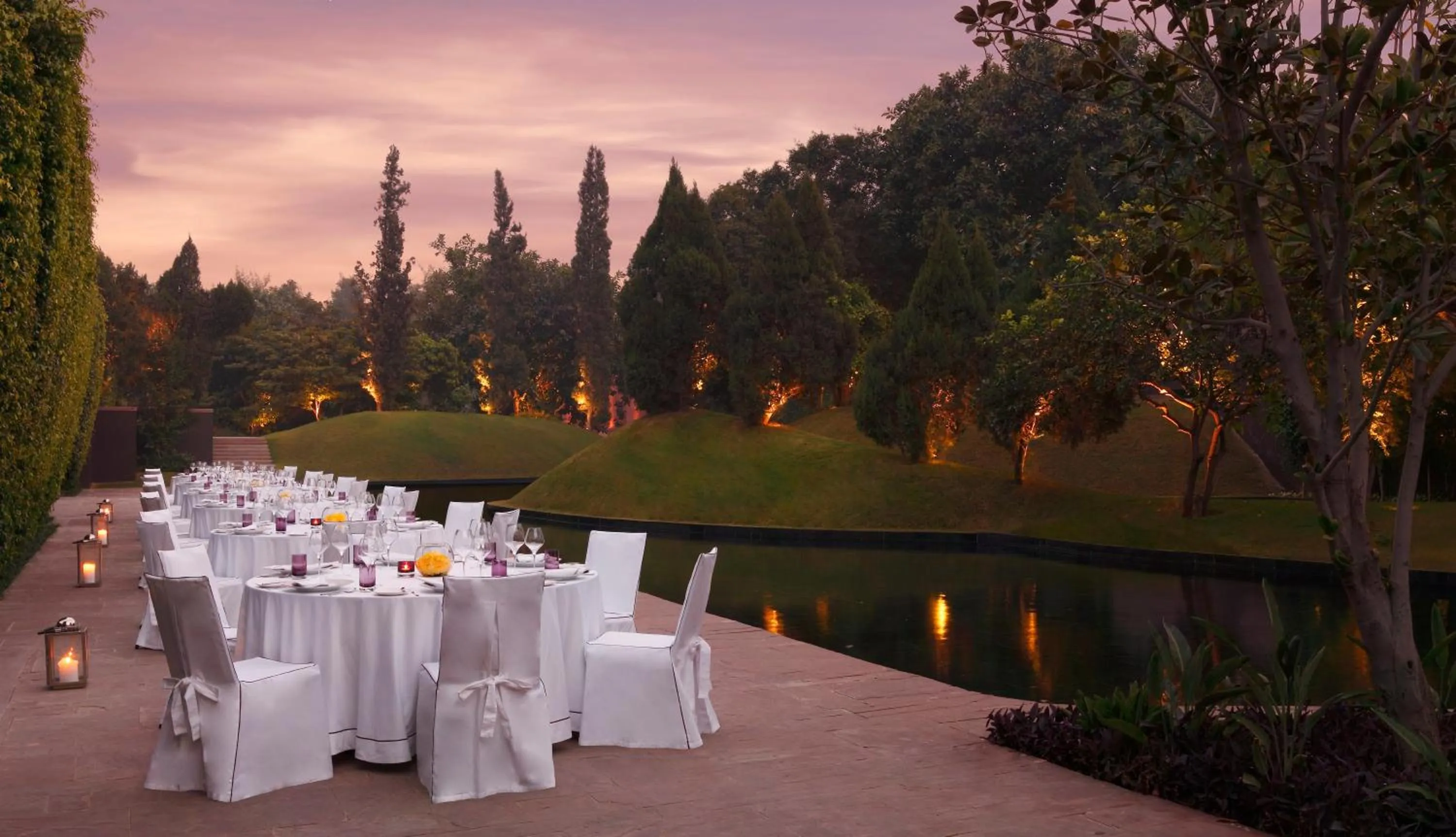 Banquet/Function facilities in The Roseate