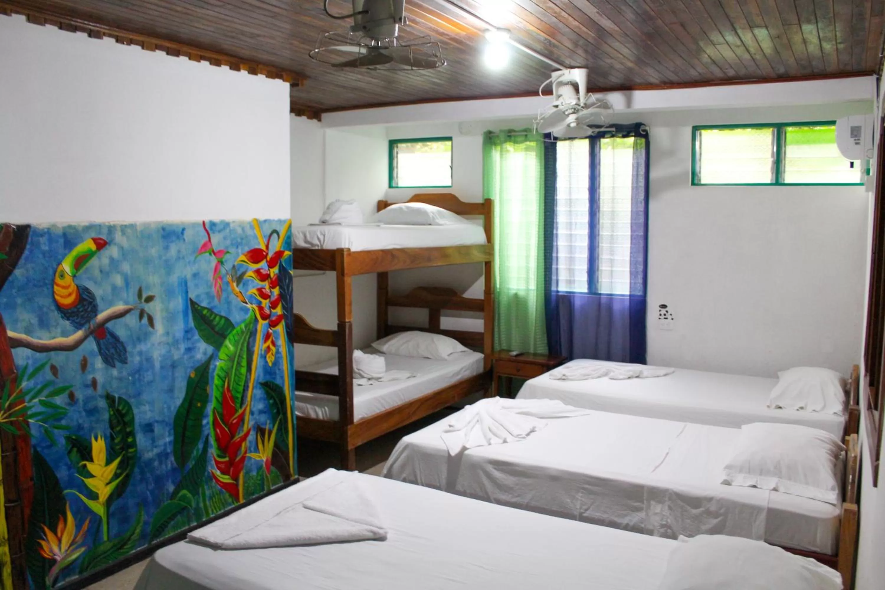 Bunk Bed in Hotel La Cascada