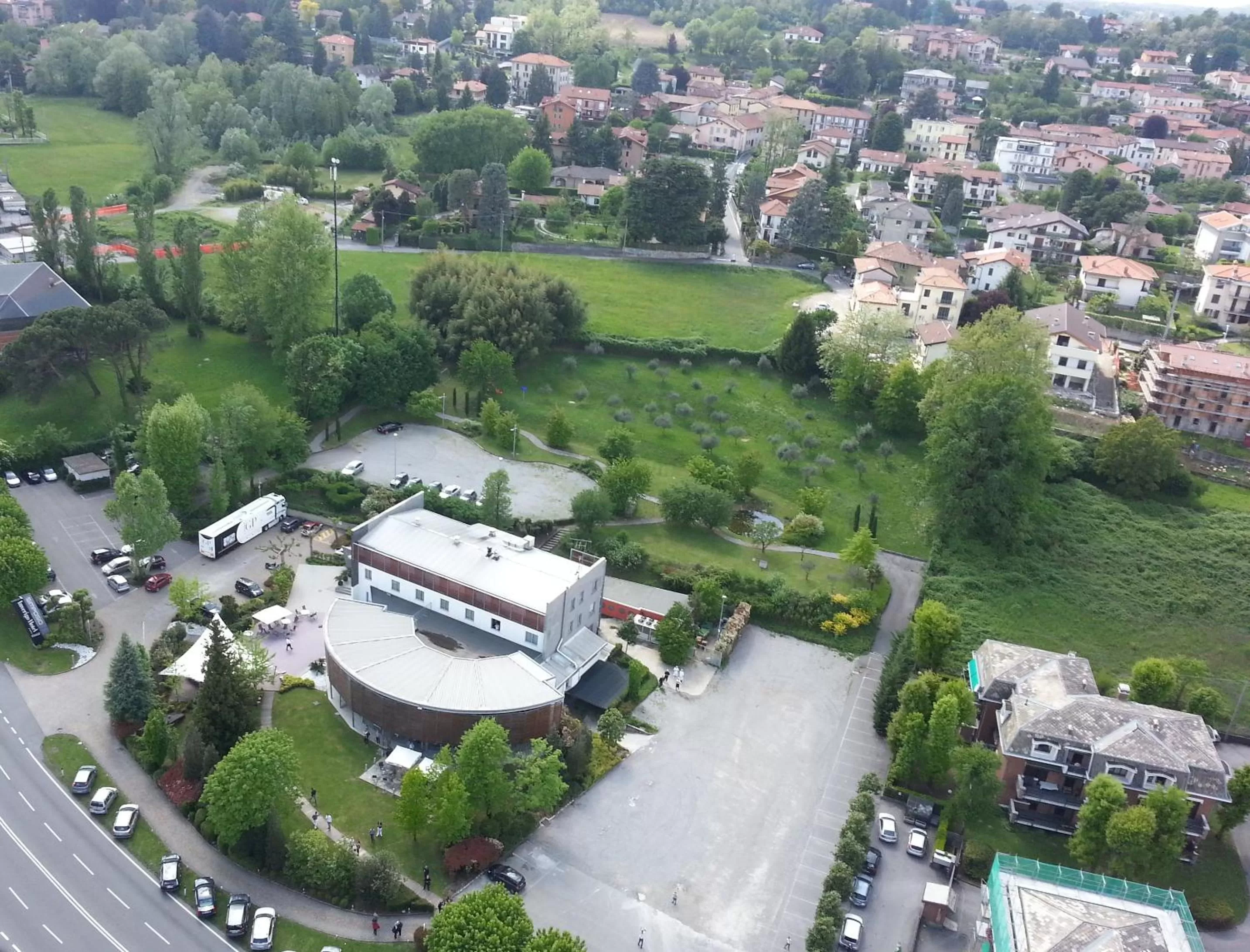 Bird's eye view in Inverigo Hotel