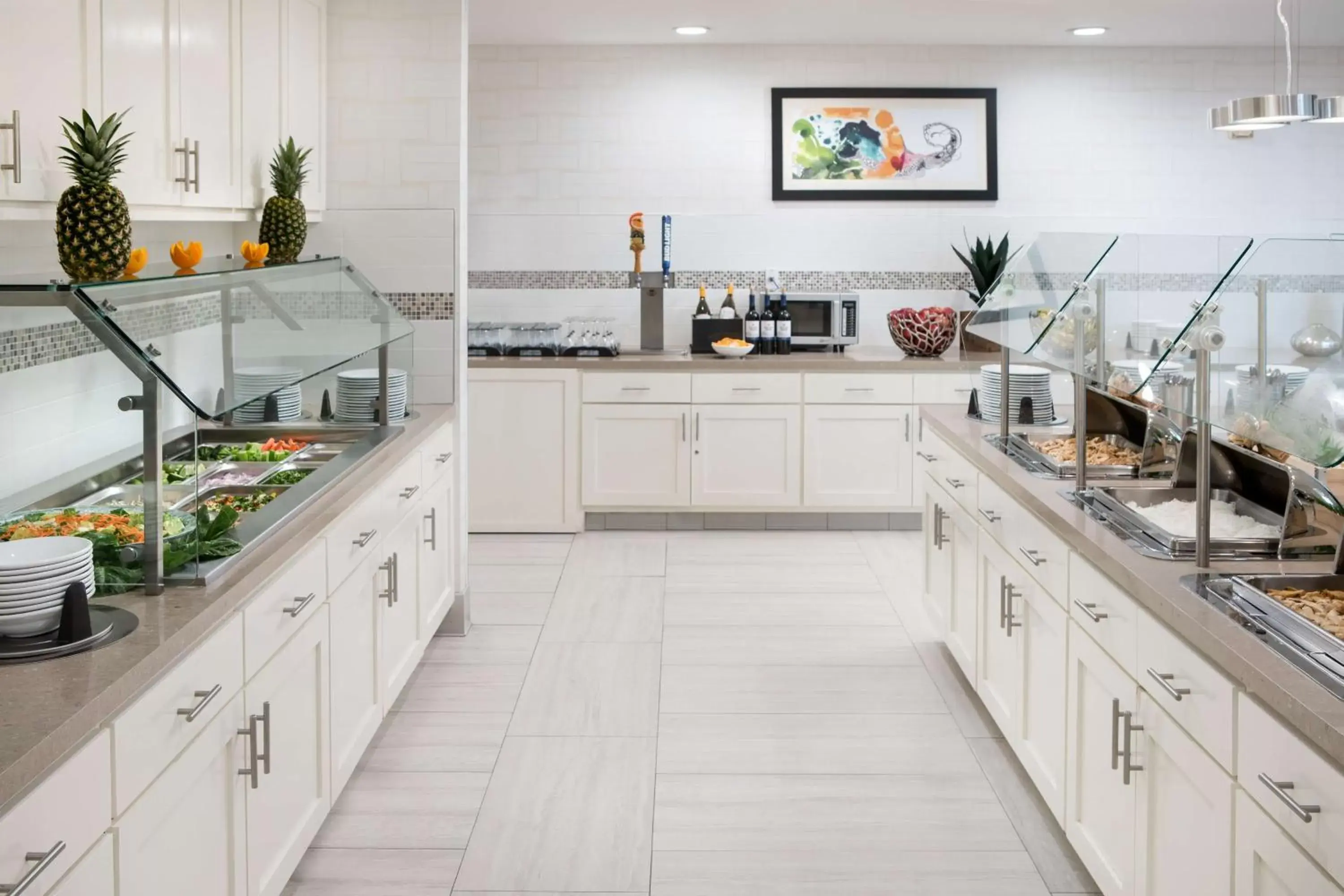 Breakfast, Kitchen/Kitchenette in Homewood Suites by Hilton-Anaheim